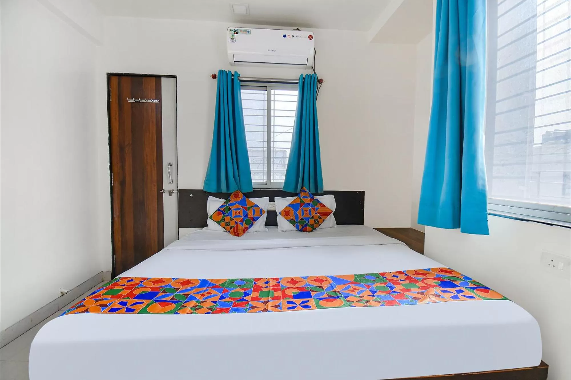 Bed in FabExpress Galaxy Apartments - Lohegaon chowk