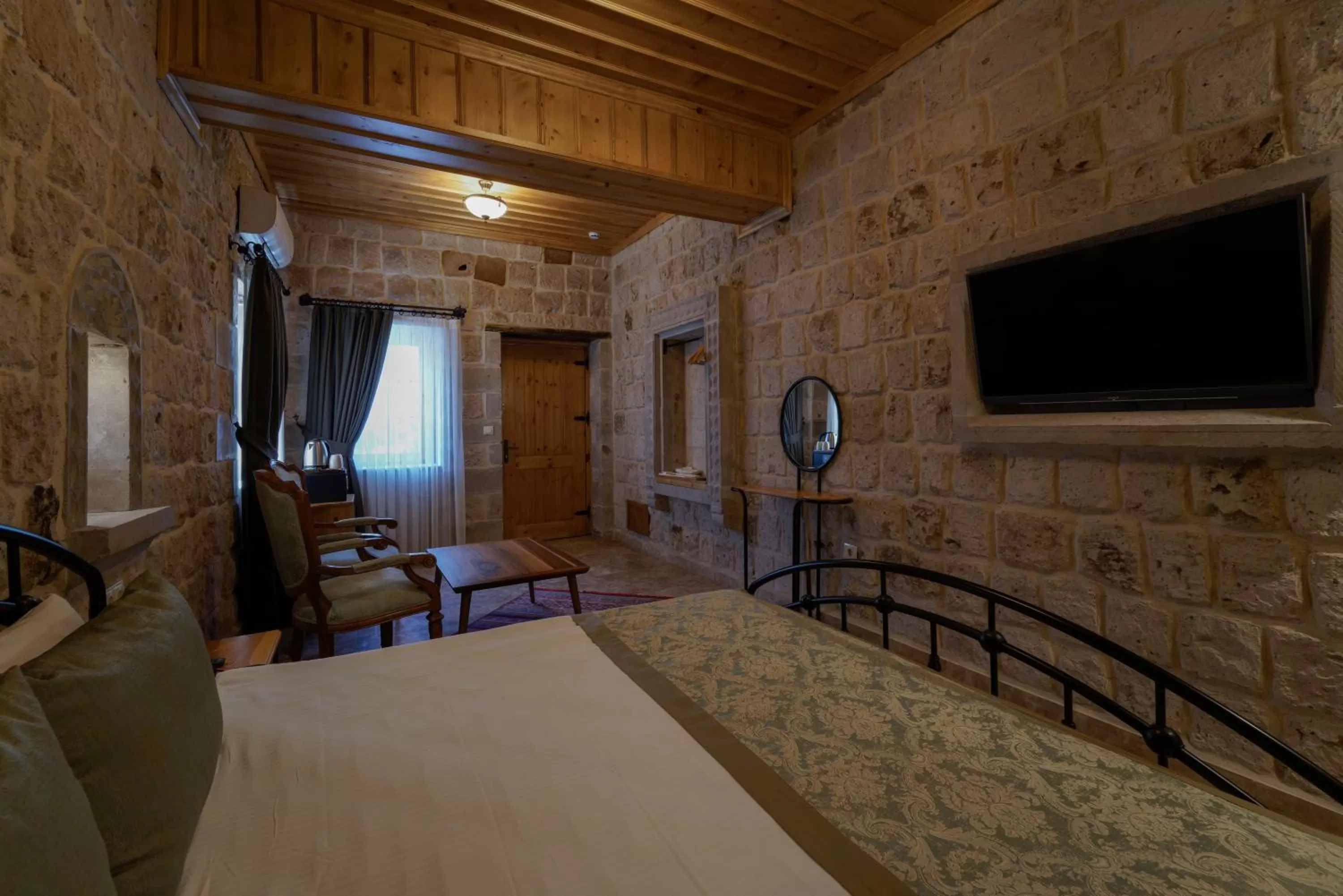 Bed in Cratus Stone Palace