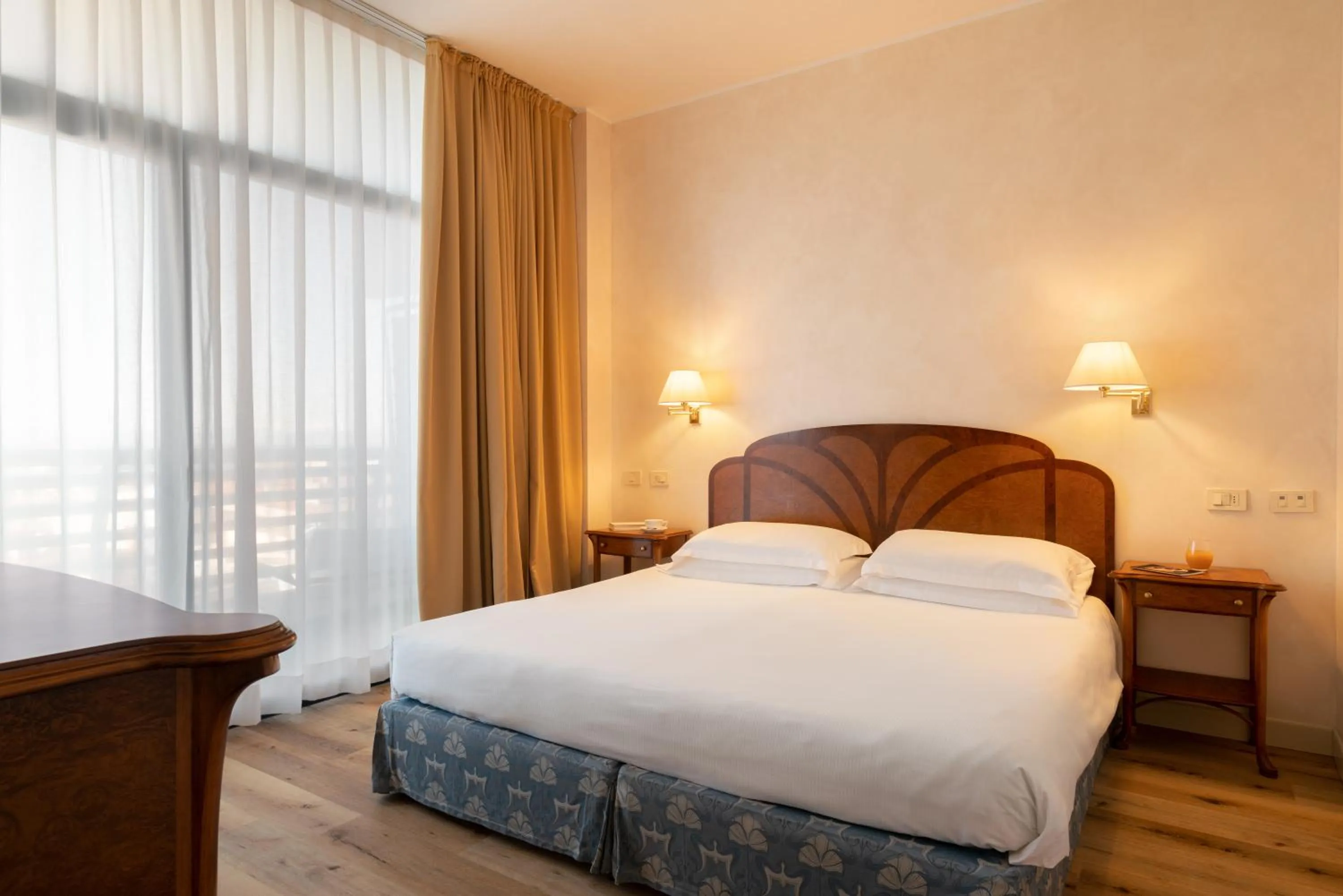 Bed in Grand Hotel Astoria