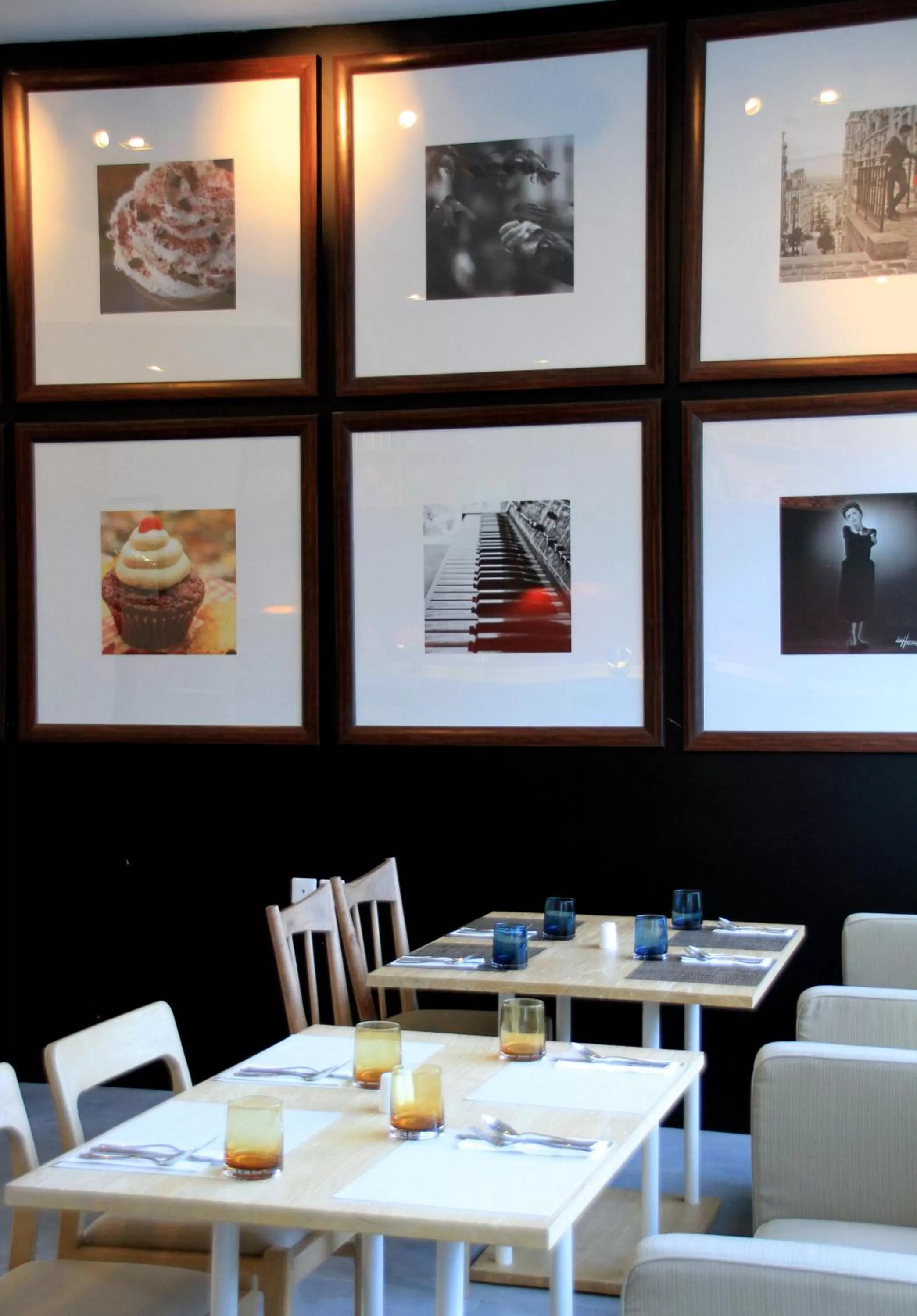 Restaurant/places to eat in d'primahotel Tangerang