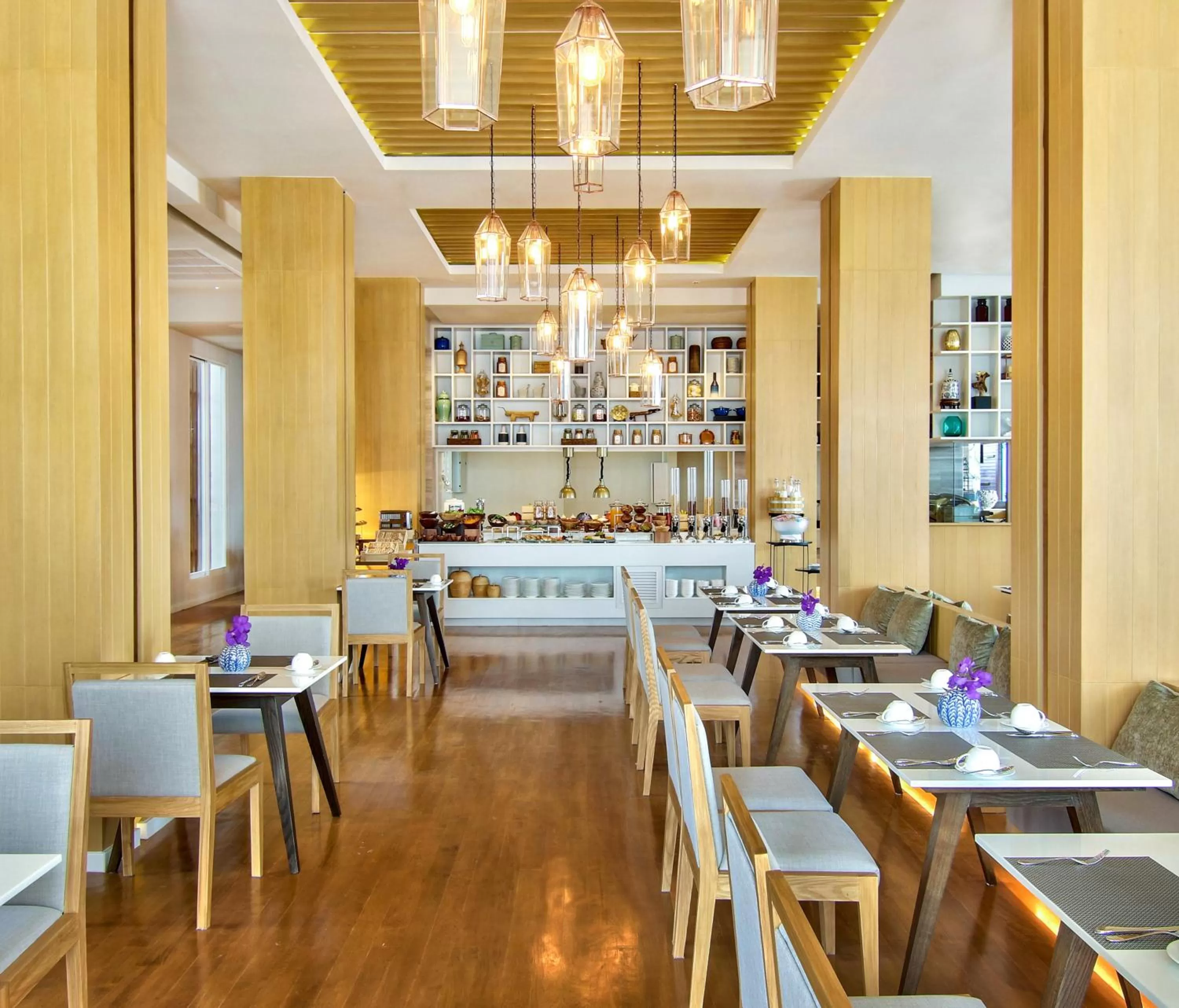 Restaurant/places to eat in Ace of Hua Hin Resort - SHA PLUS