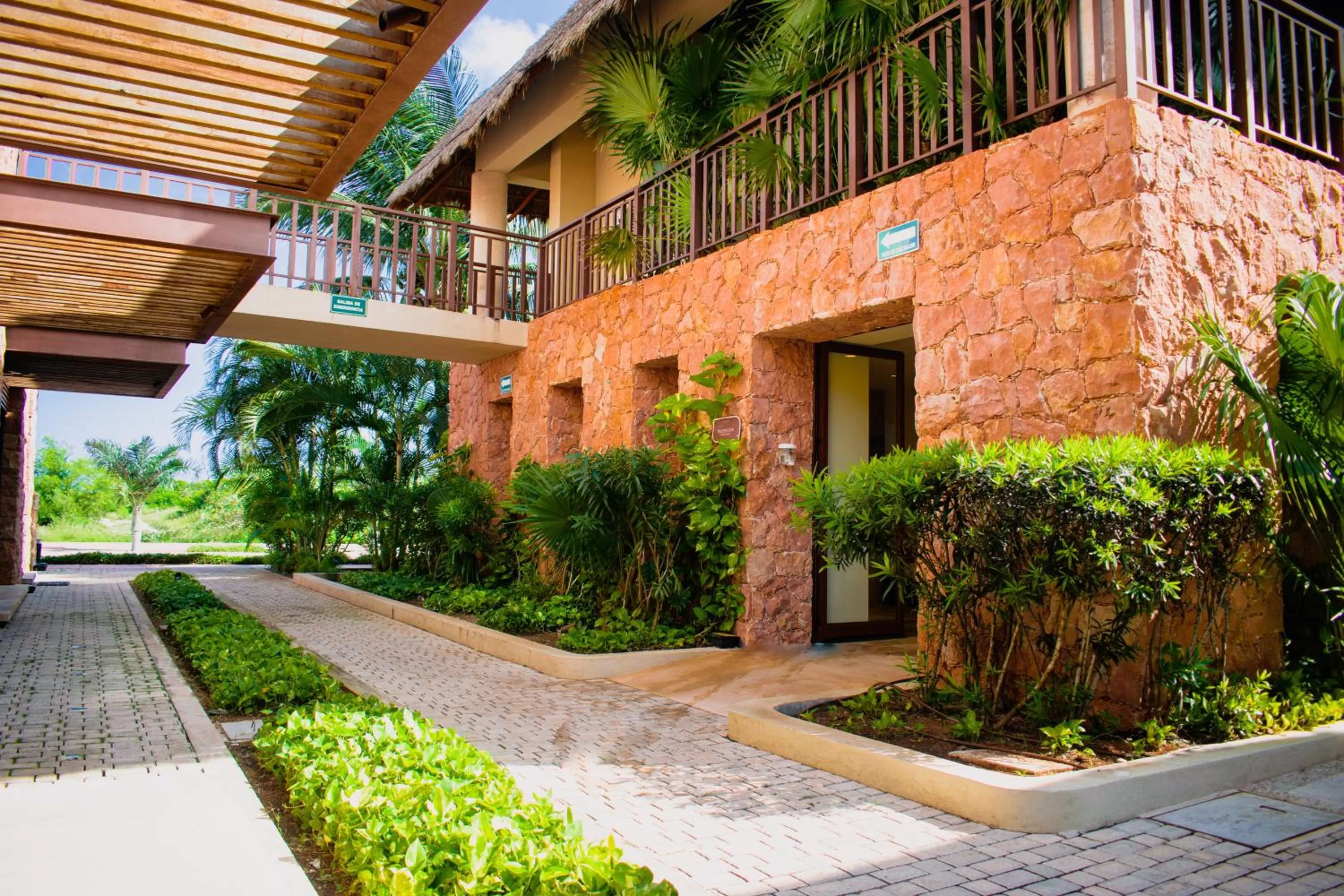 Patio in Villas Grand Marina Kinuh