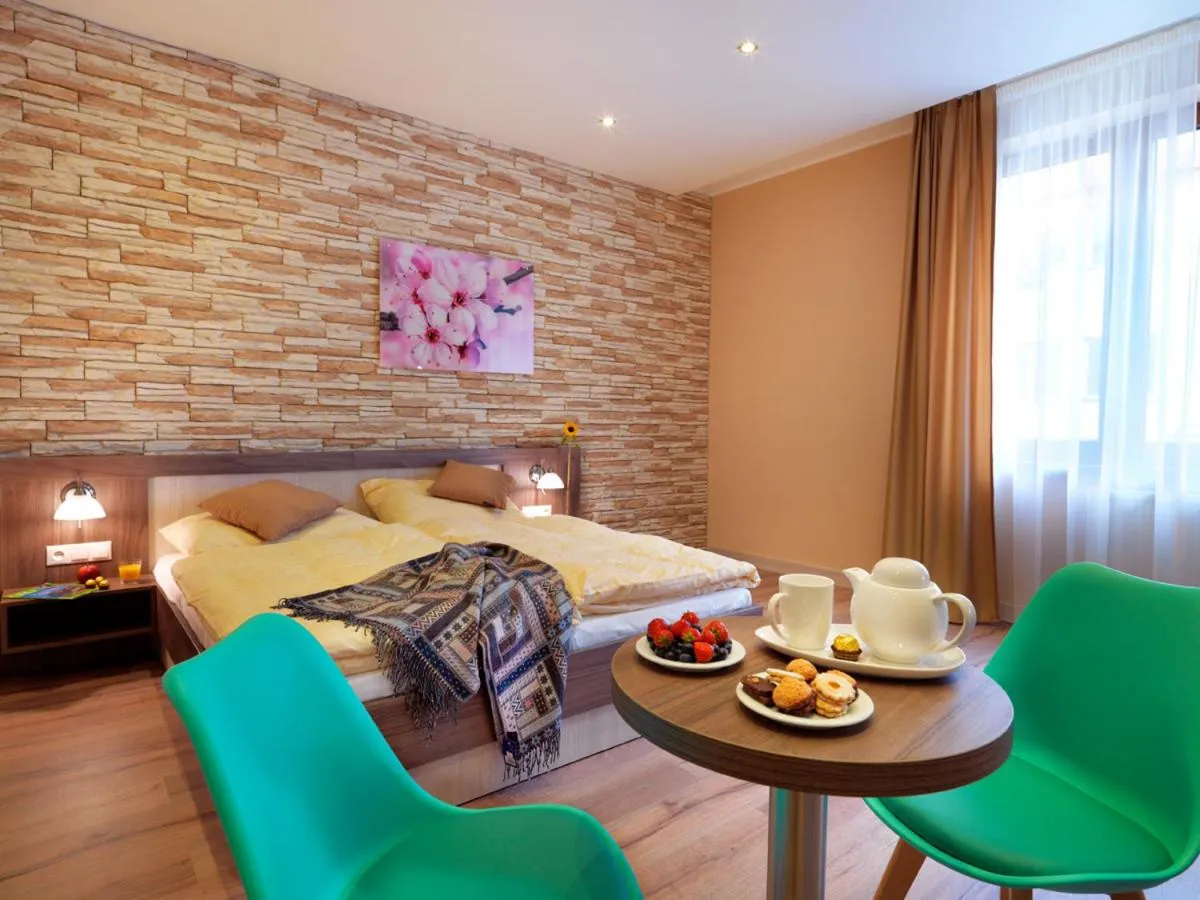 Photo of the whole room, Bed in Hotel Viktor