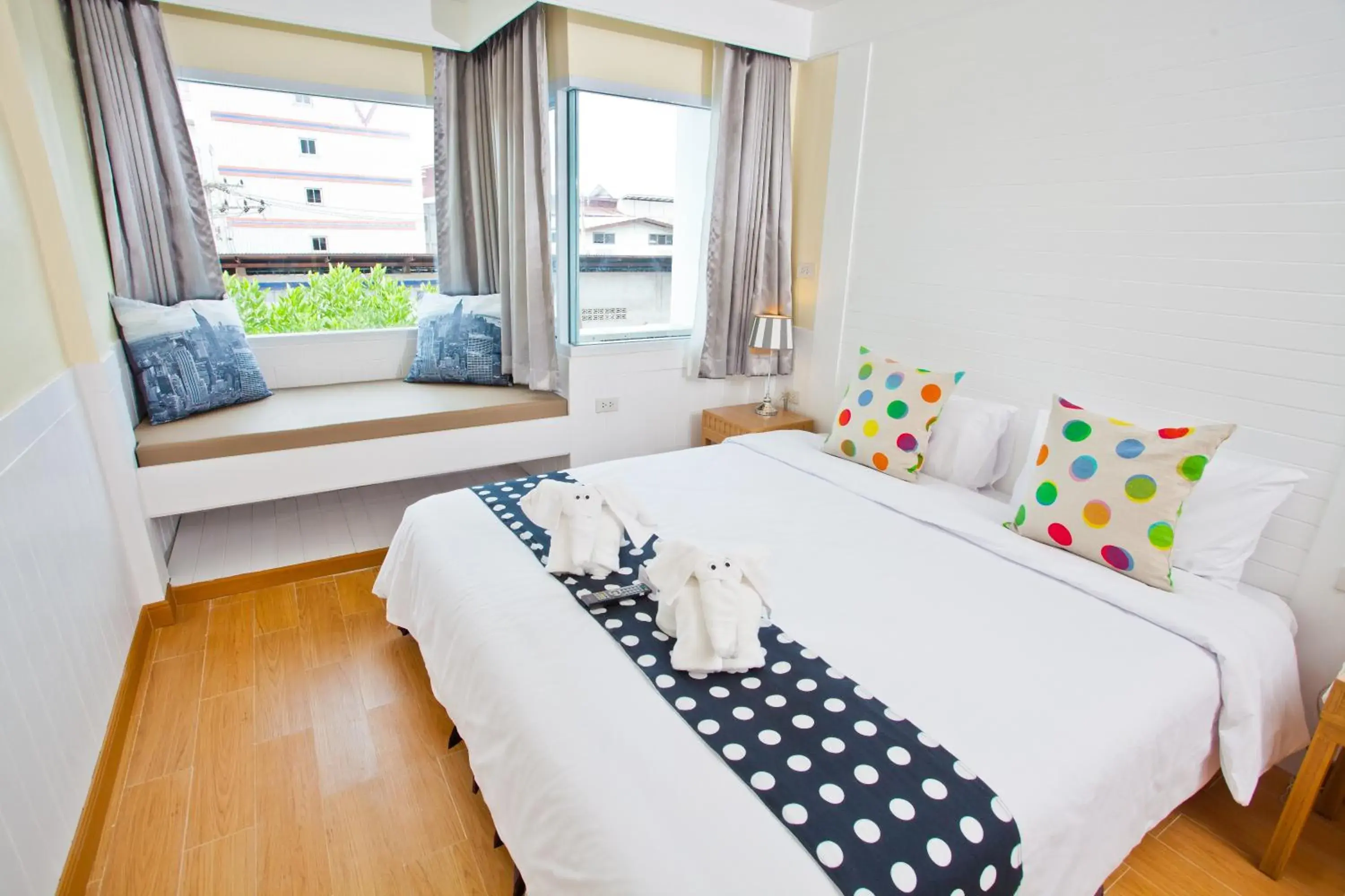 Standard Queen Room in Paradise Hotel Udonthani Standard Queen Room in Paradise Hotel Udonthani