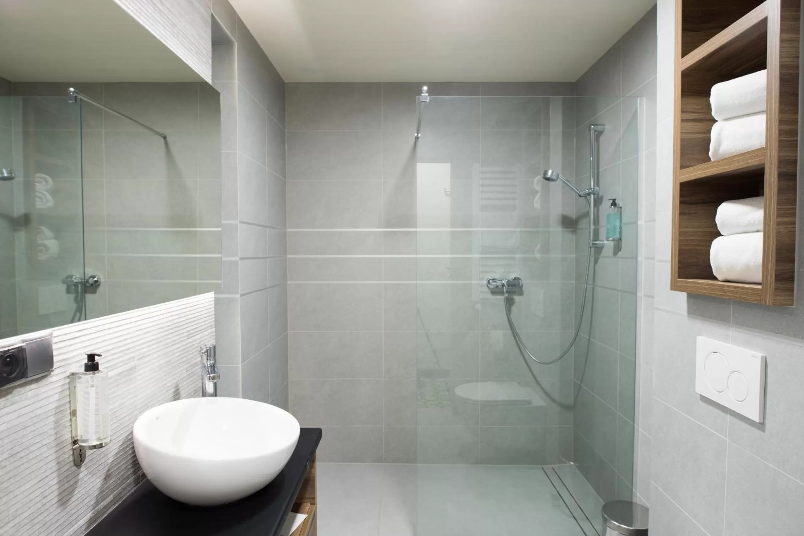 Bathroom in Hotel Restauracja Piwnica Rycerska