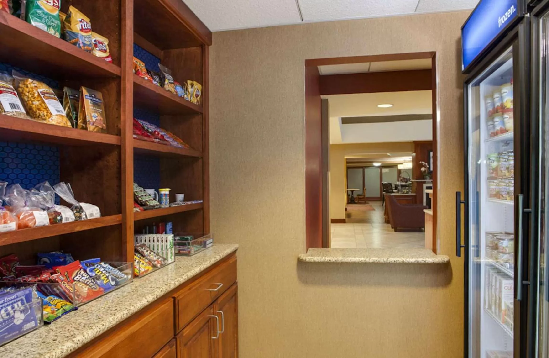 Restaurant/places to eat in Hampton Inn Dubuque