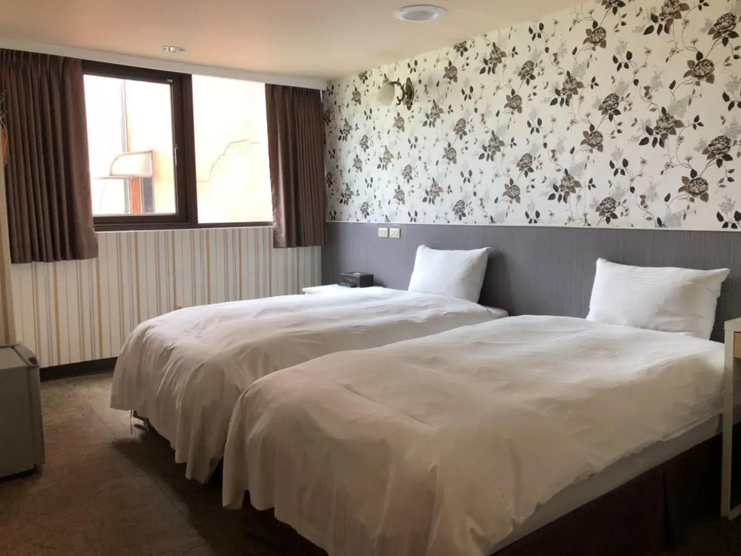 Sunny Hotel Sunny Hotel