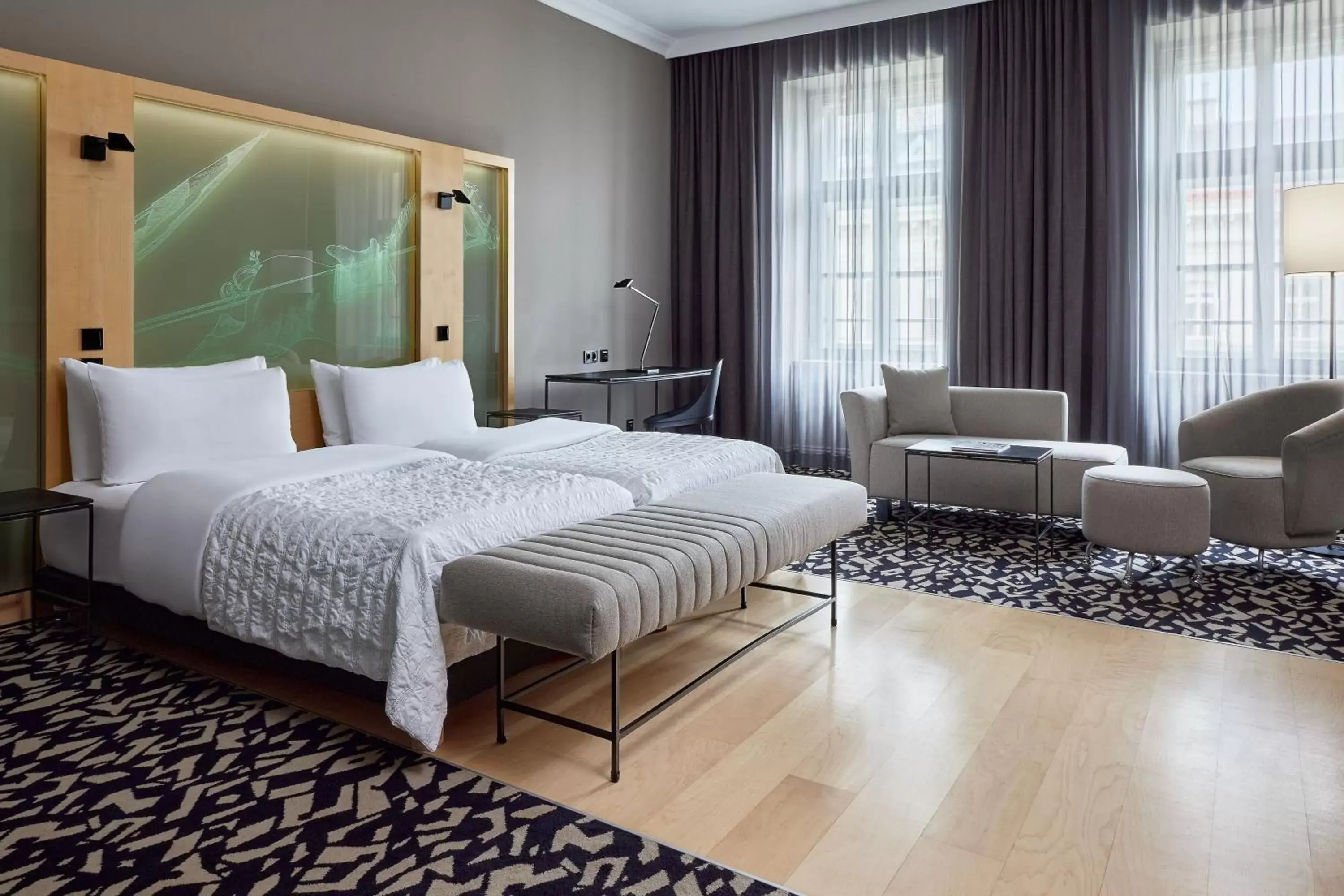 Executive Twin Room with City View in Le Méridien Vienna Executive Twin Room with City View in Le Méridien Vienna