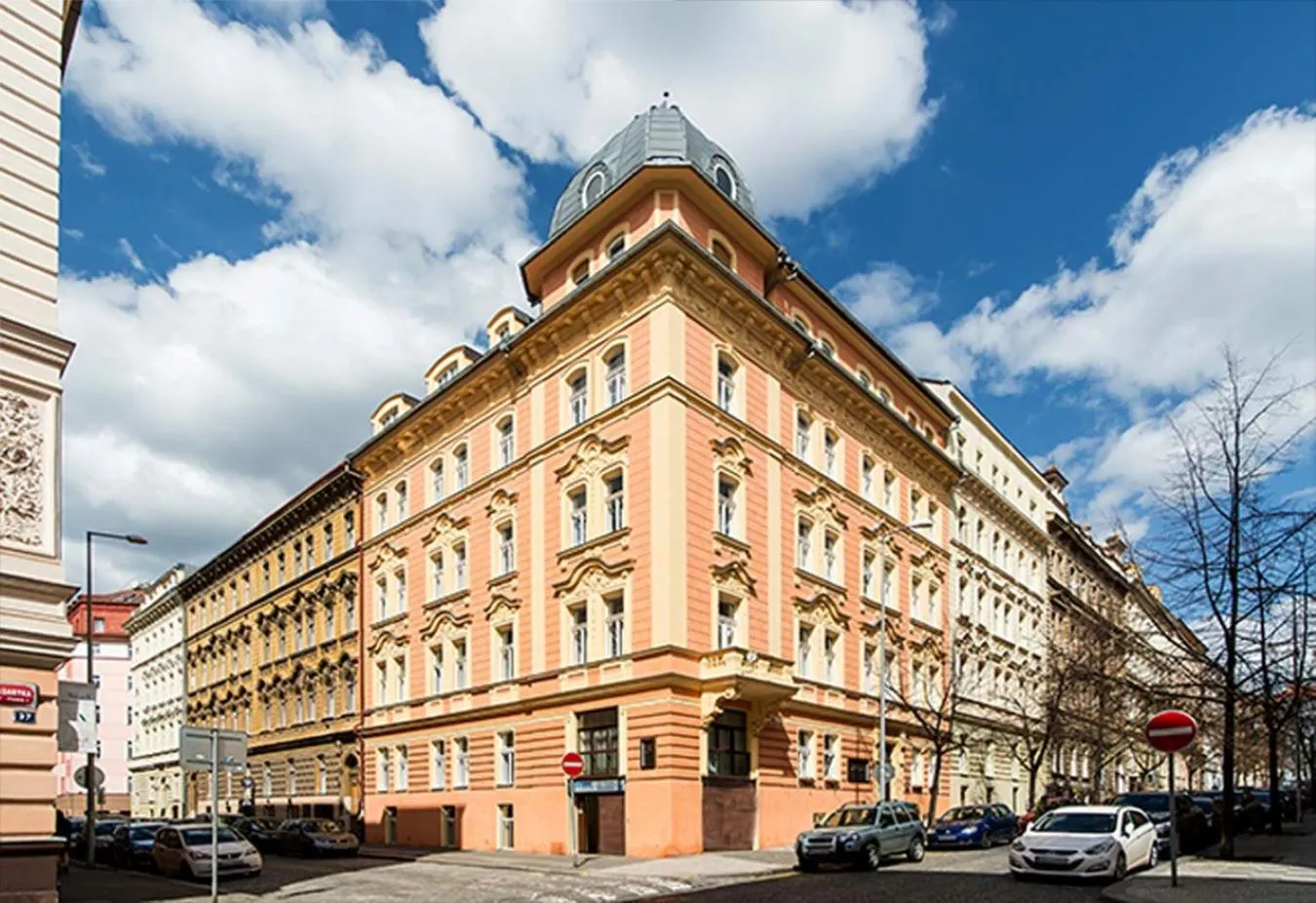 Property building in Sibelius Apartments
