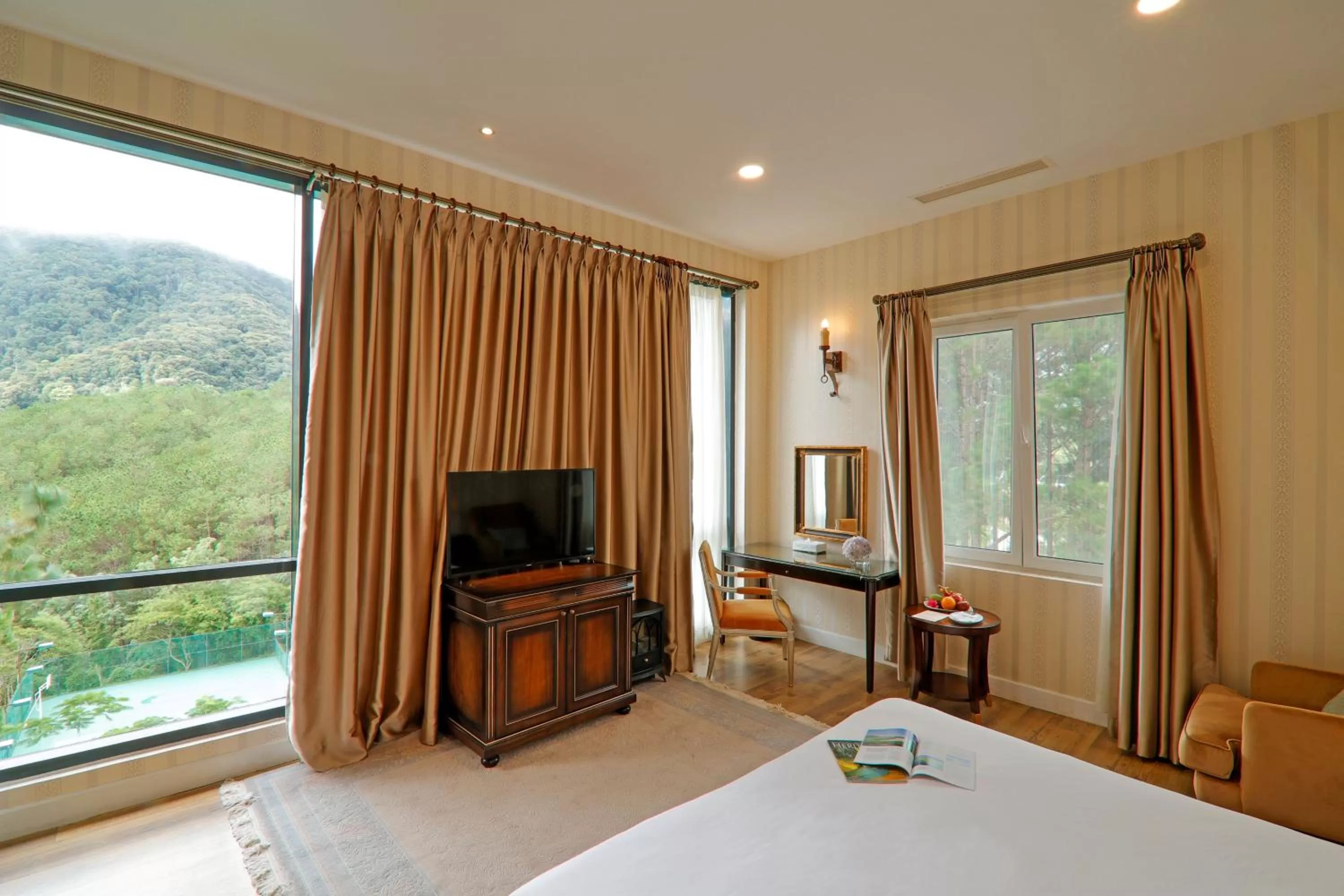 Property building, Bed in Dalat Edensee Lake Resort & Spa