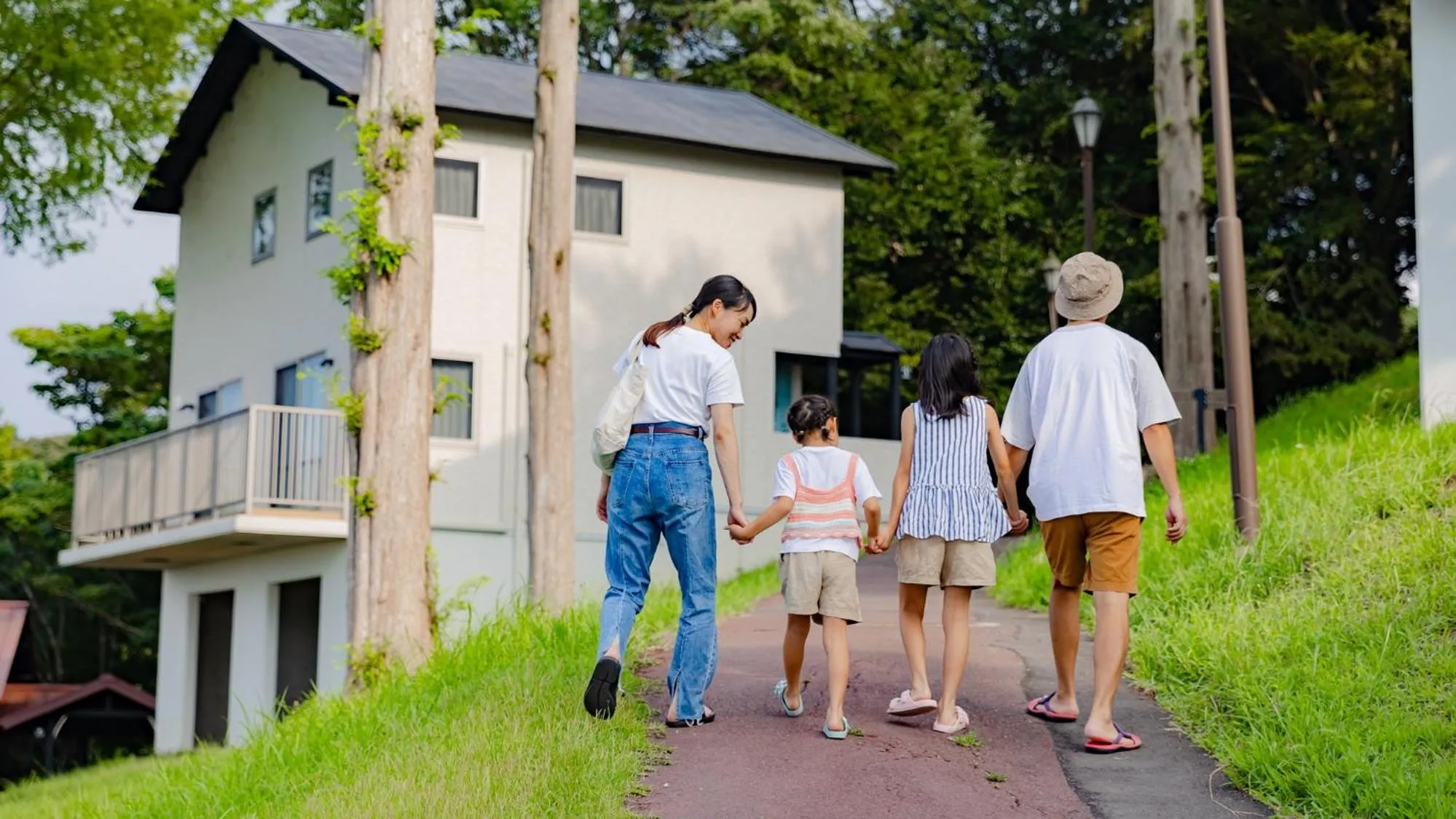 Property building in Matsue Forest Park