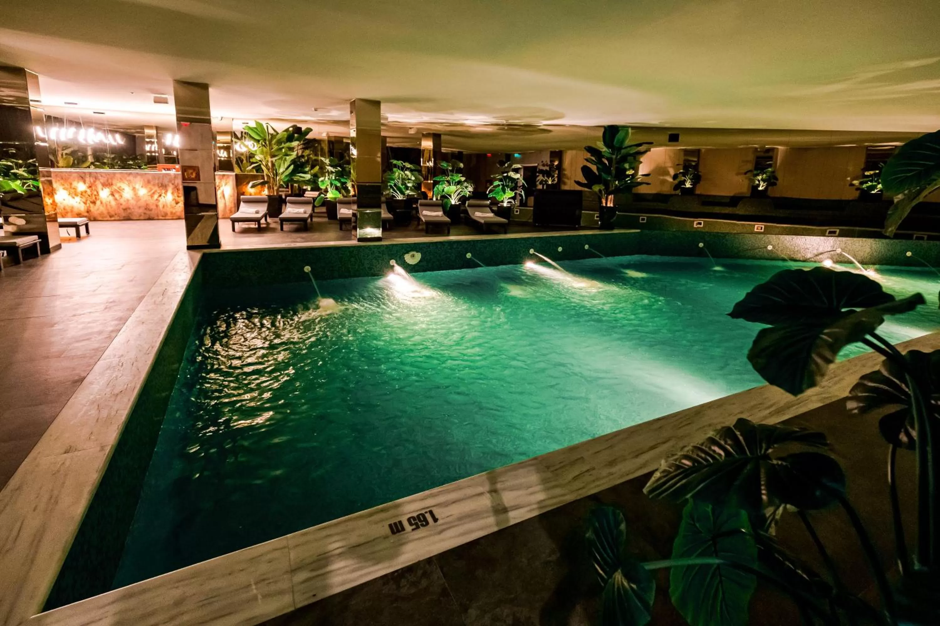 Swimming pool in Hermanns Hotel & Spa Sibiu