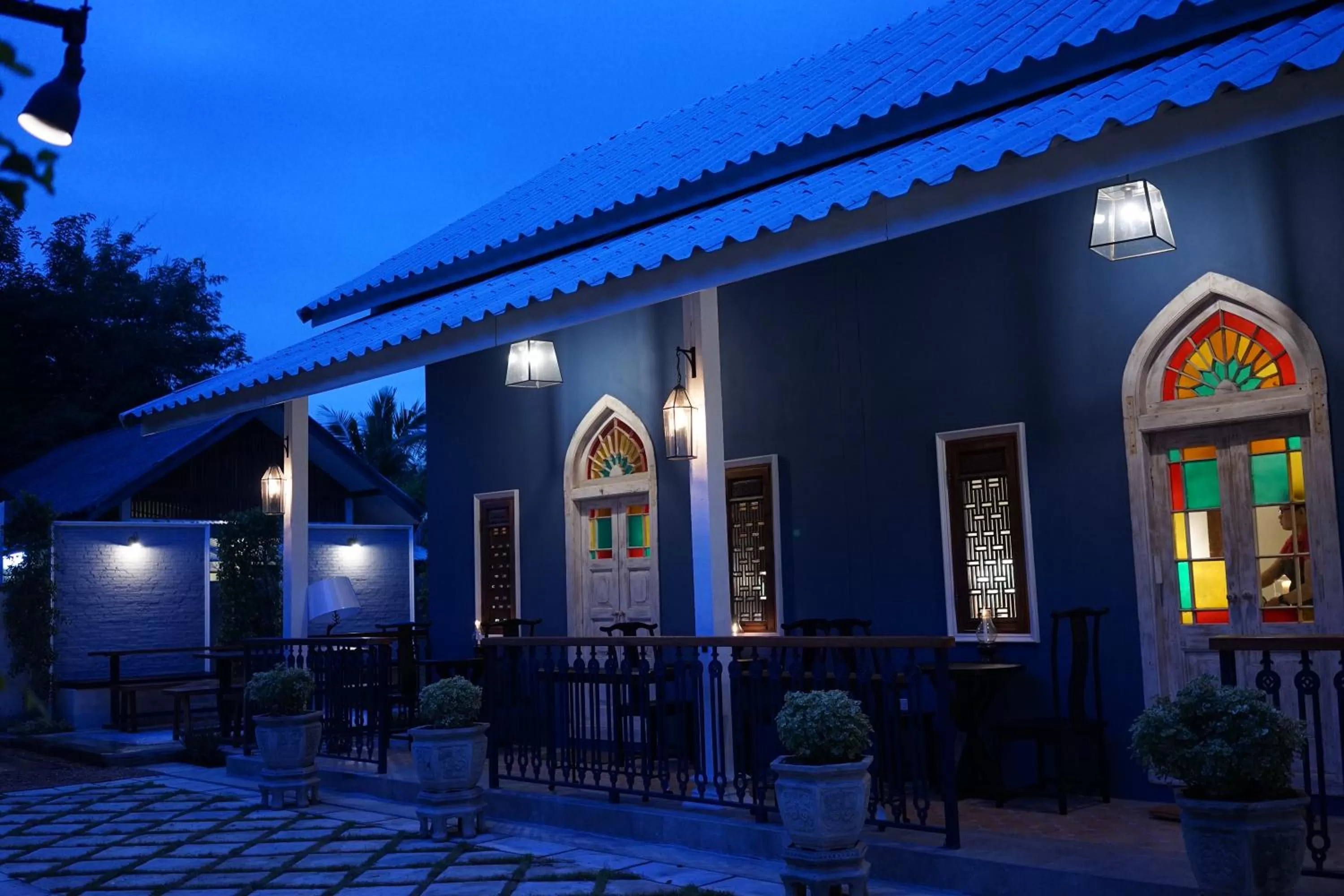 Property building in Tharaburi Resort