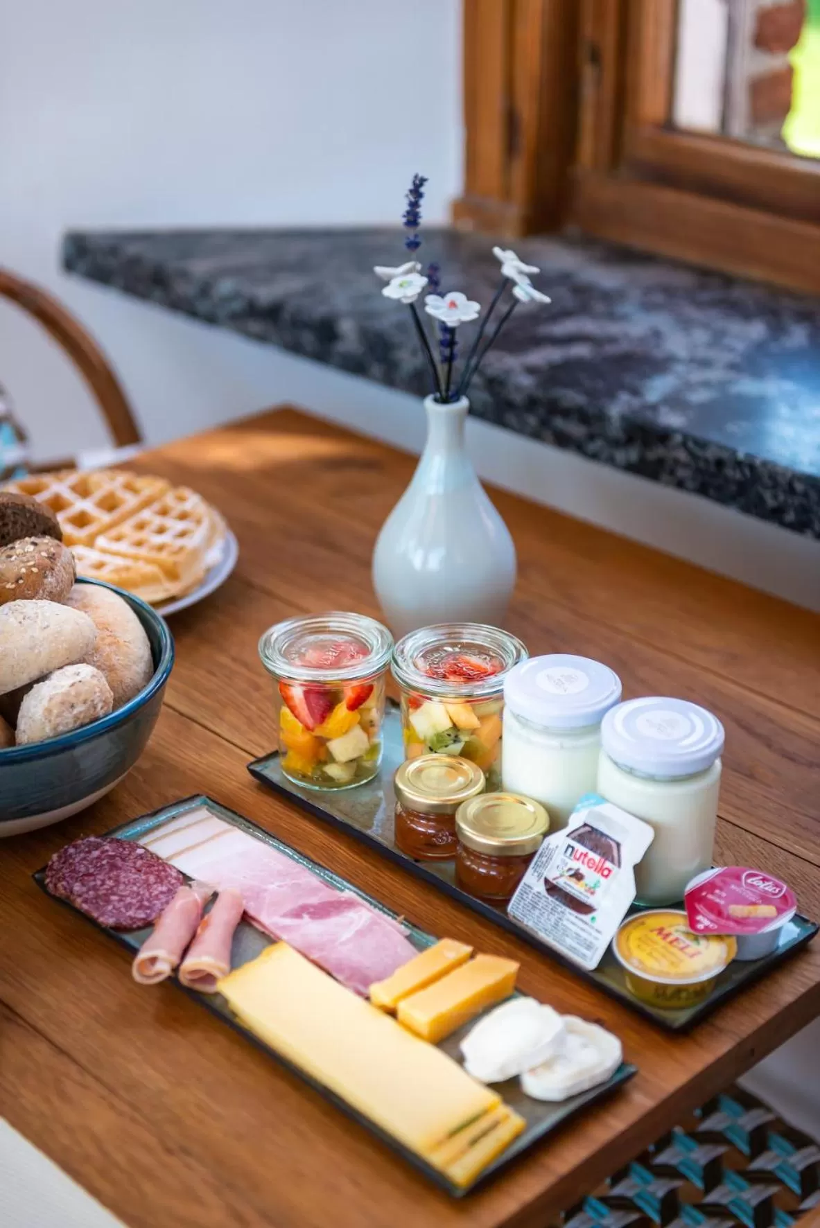 Continental breakfast in Boutique hotel Shamon