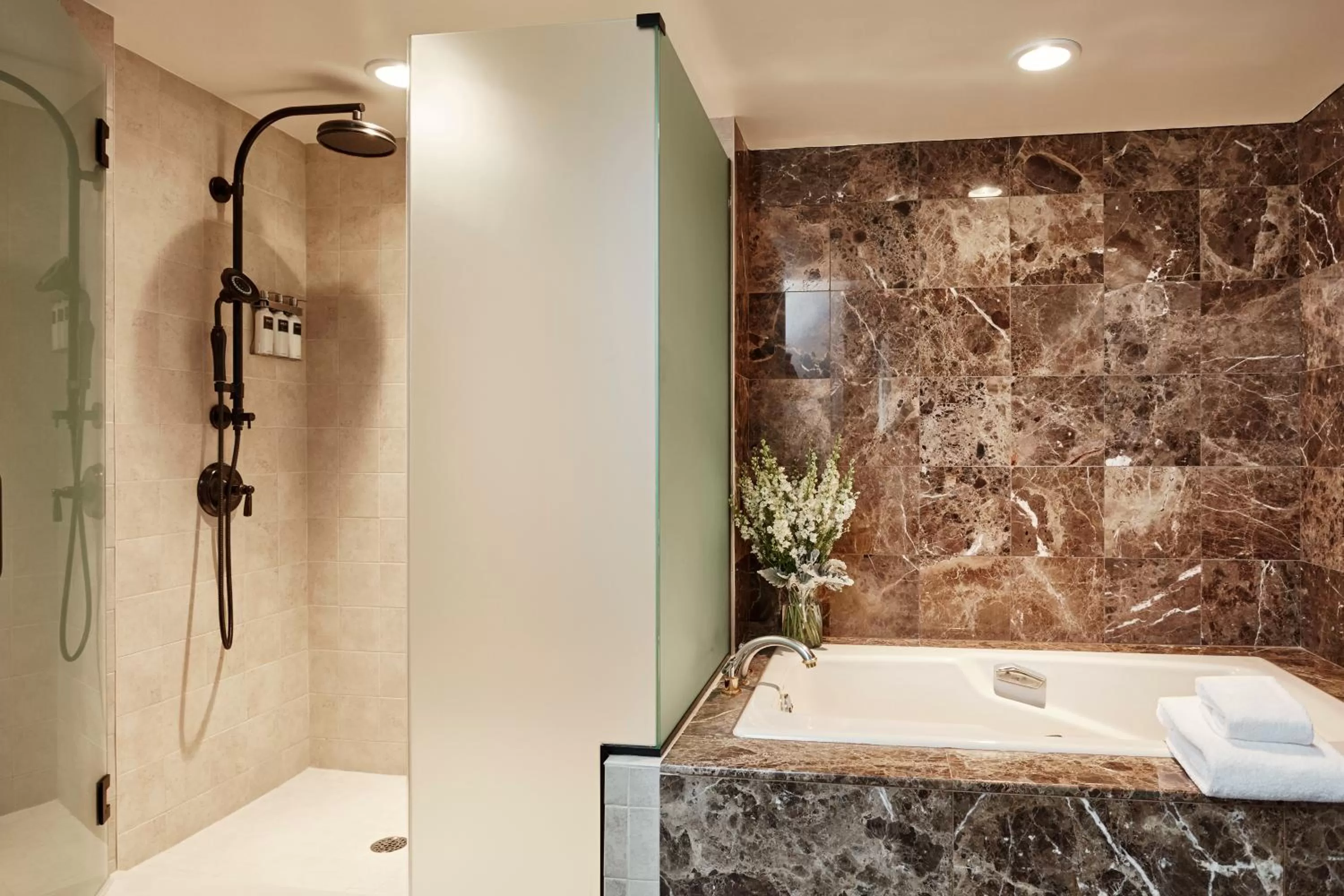 Bathroom in Lansdowne Resort and Spa