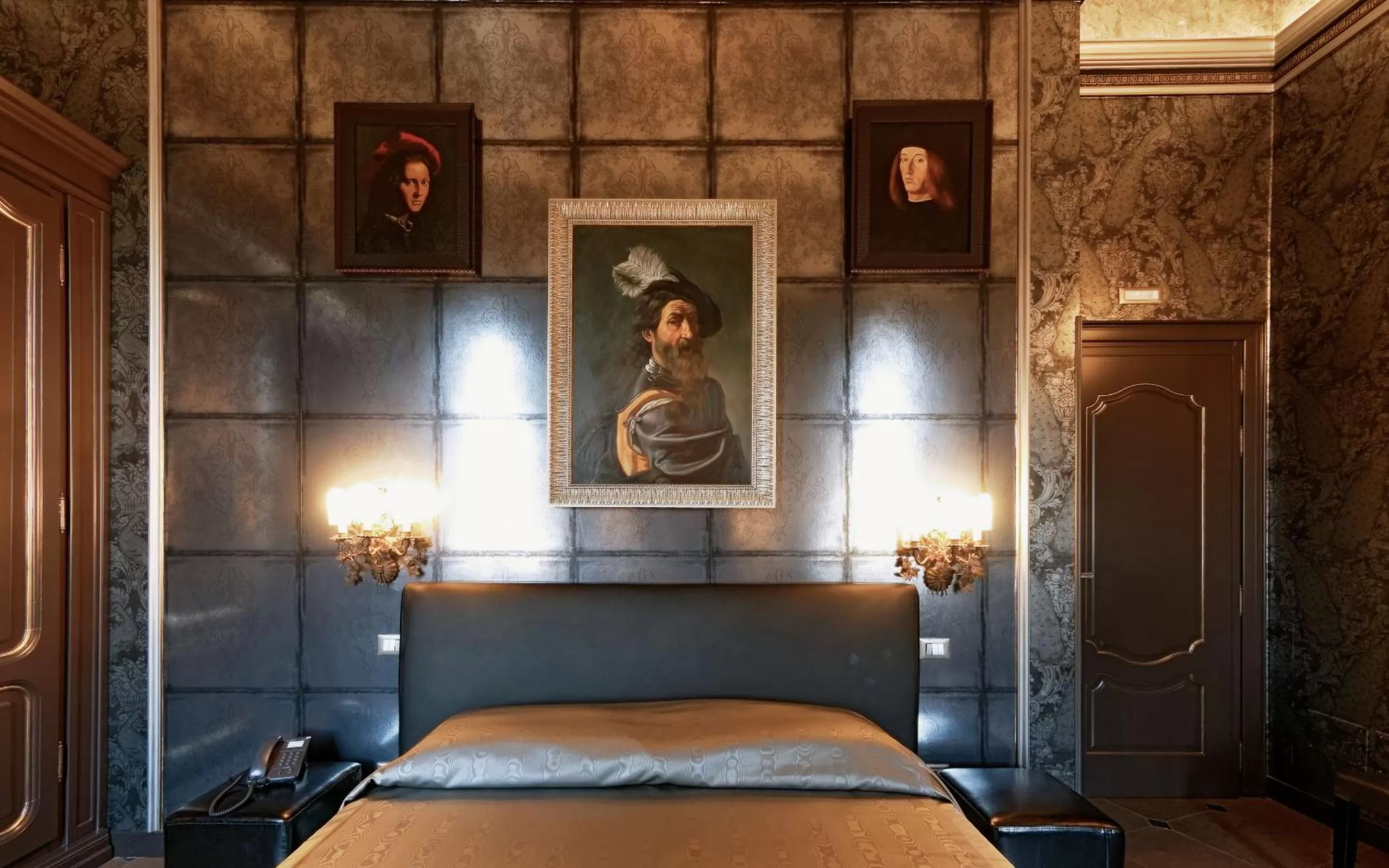 Bedroom, Bed in Antica Dimora Delle Cinque Lune