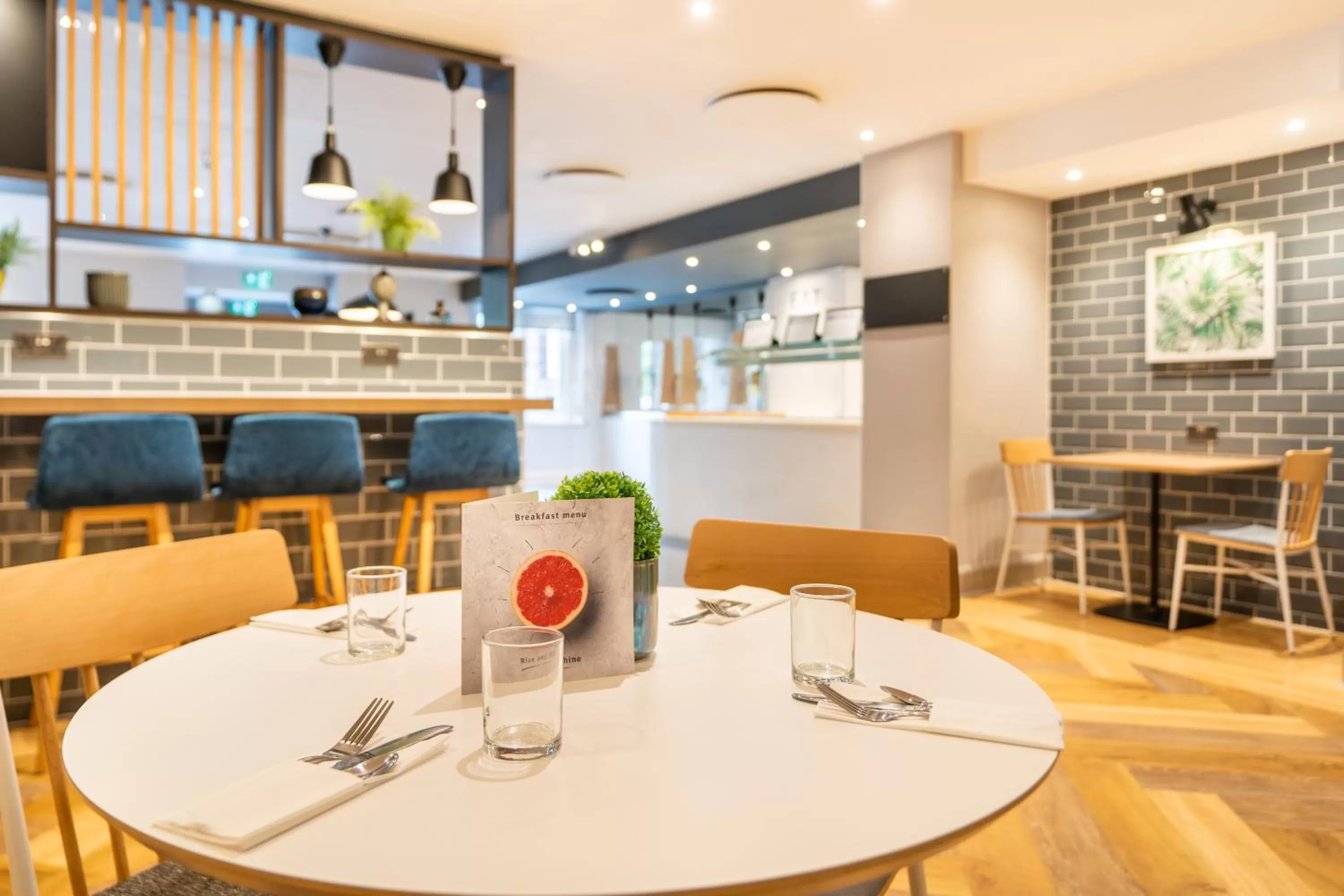 Restaurant/places to eat in Holiday Inn London-Bexley by IHG