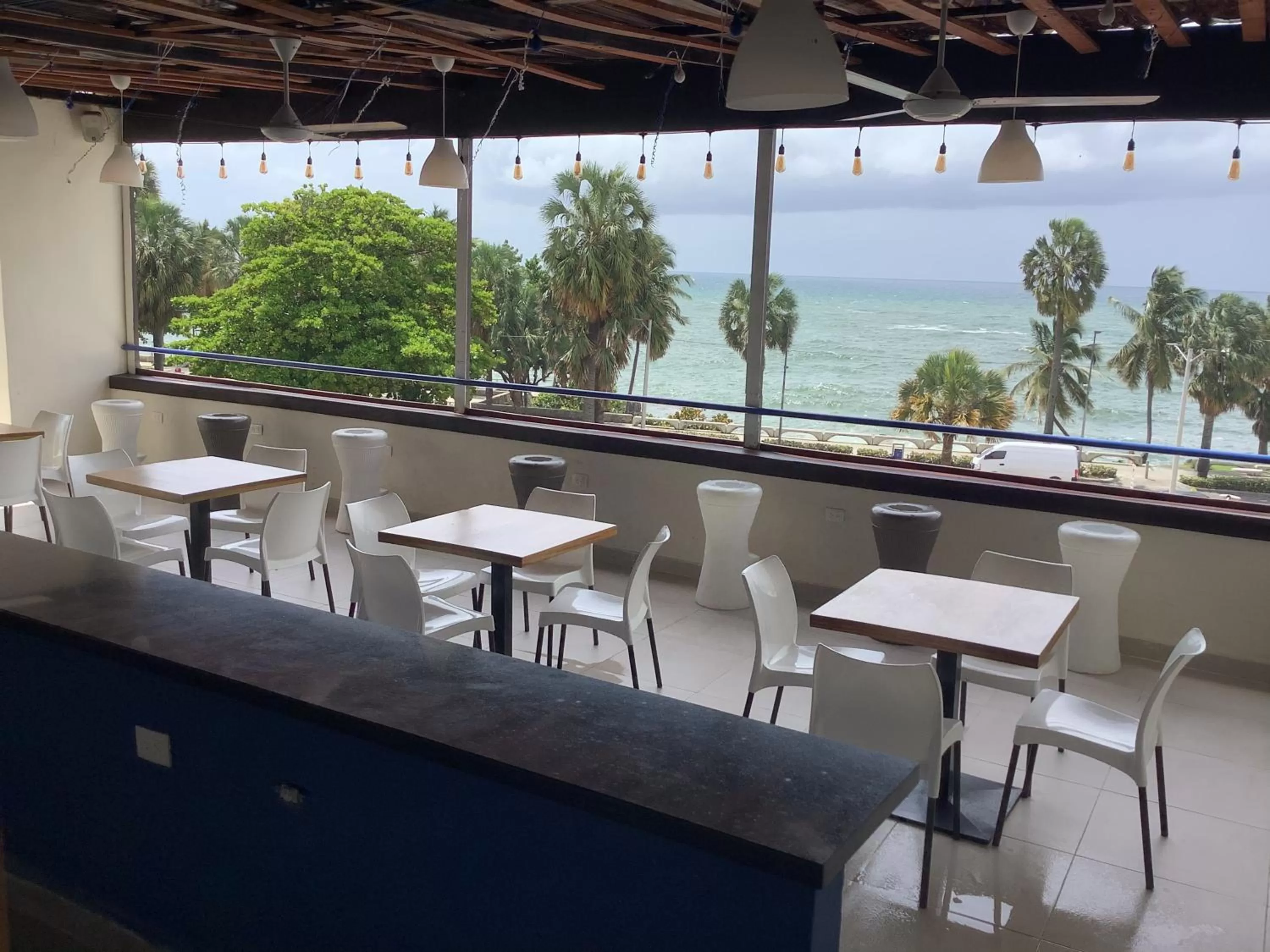 Restaurant/places to eat in Hotel Blue Malecón And Spa