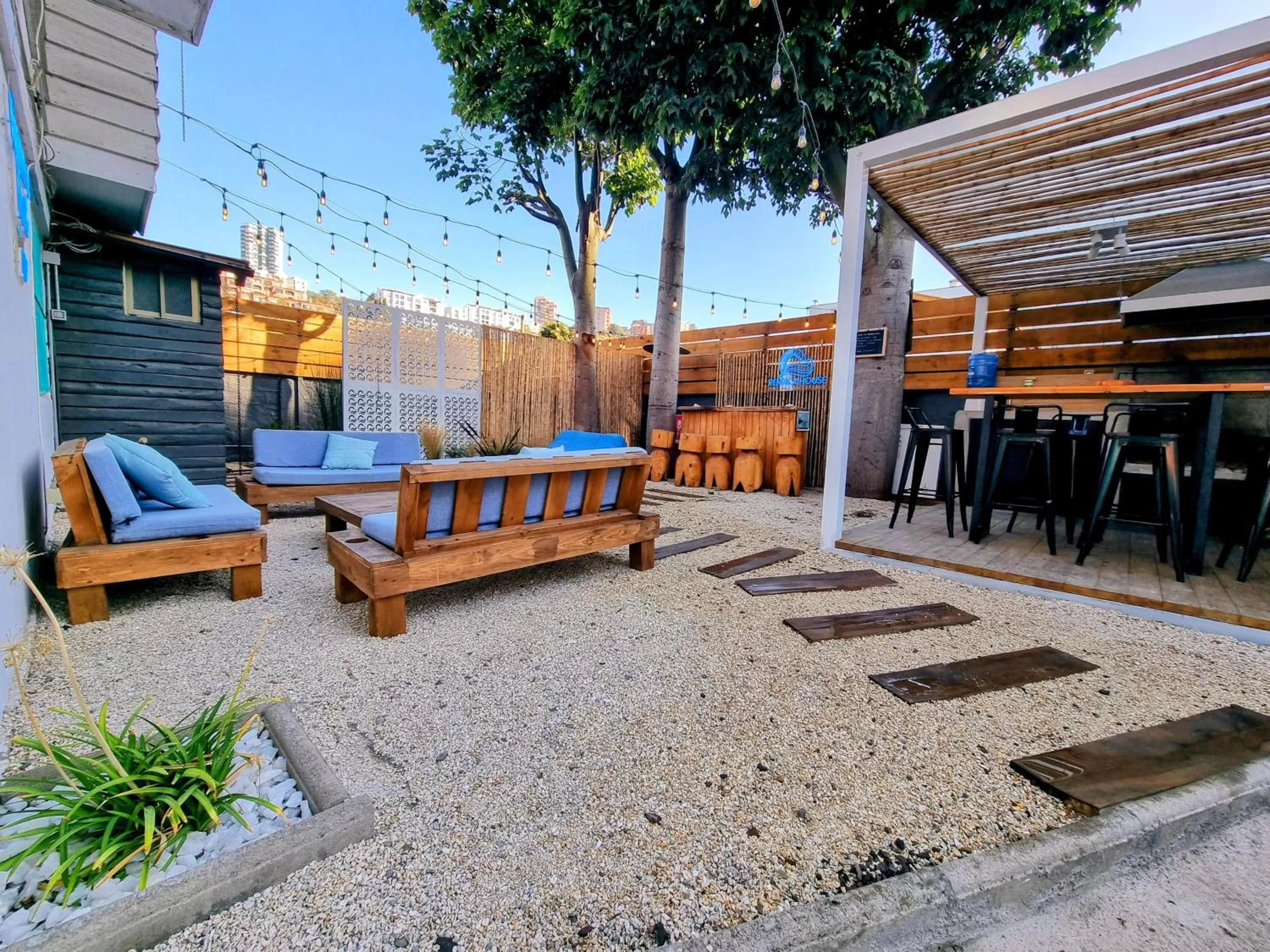 Patio in Reñaca House Bed & Breakfast