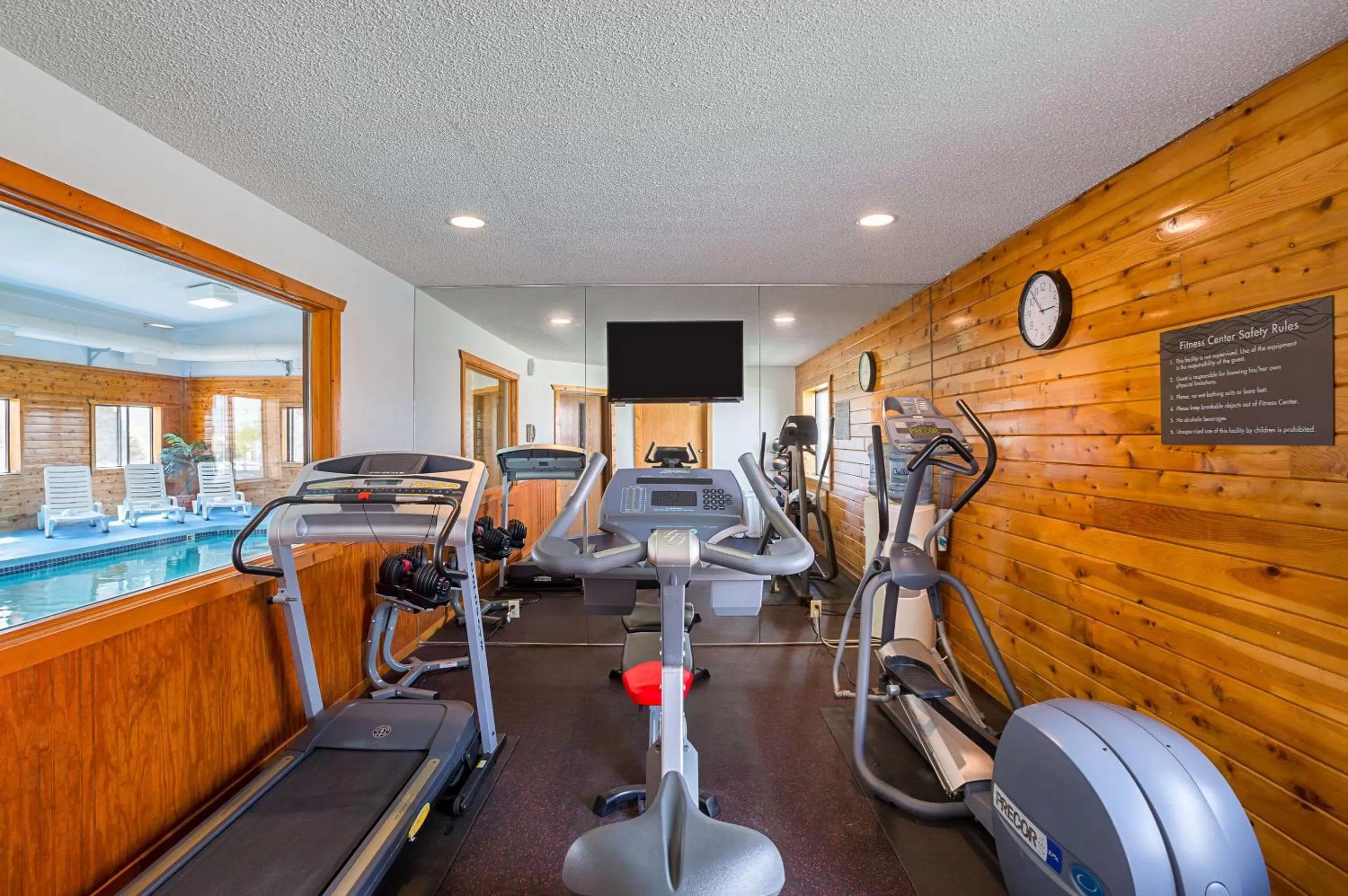 Fitness centre/facilities in Quality Inn York