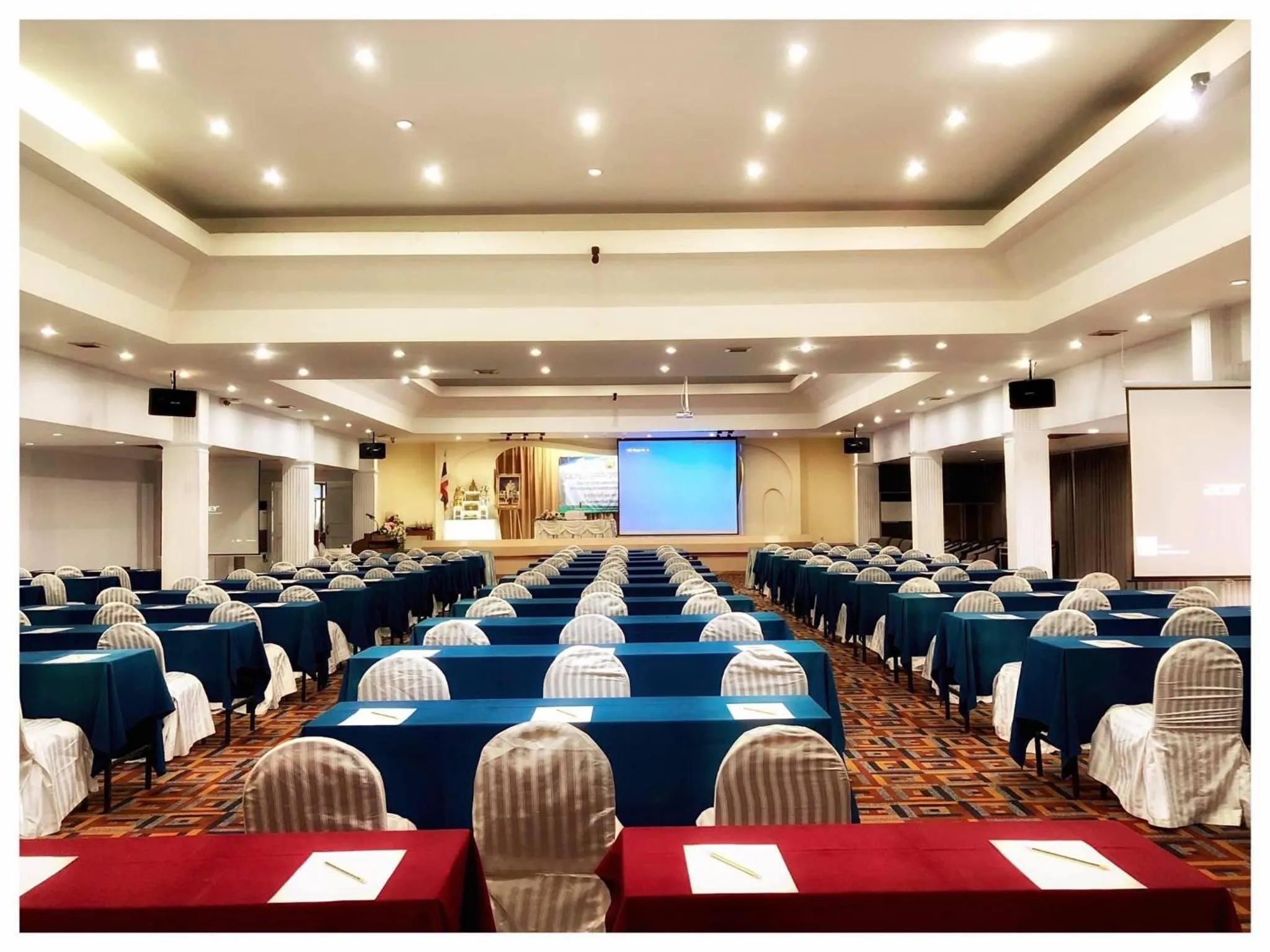 Dad D Resort by Lopburi Inn Resort