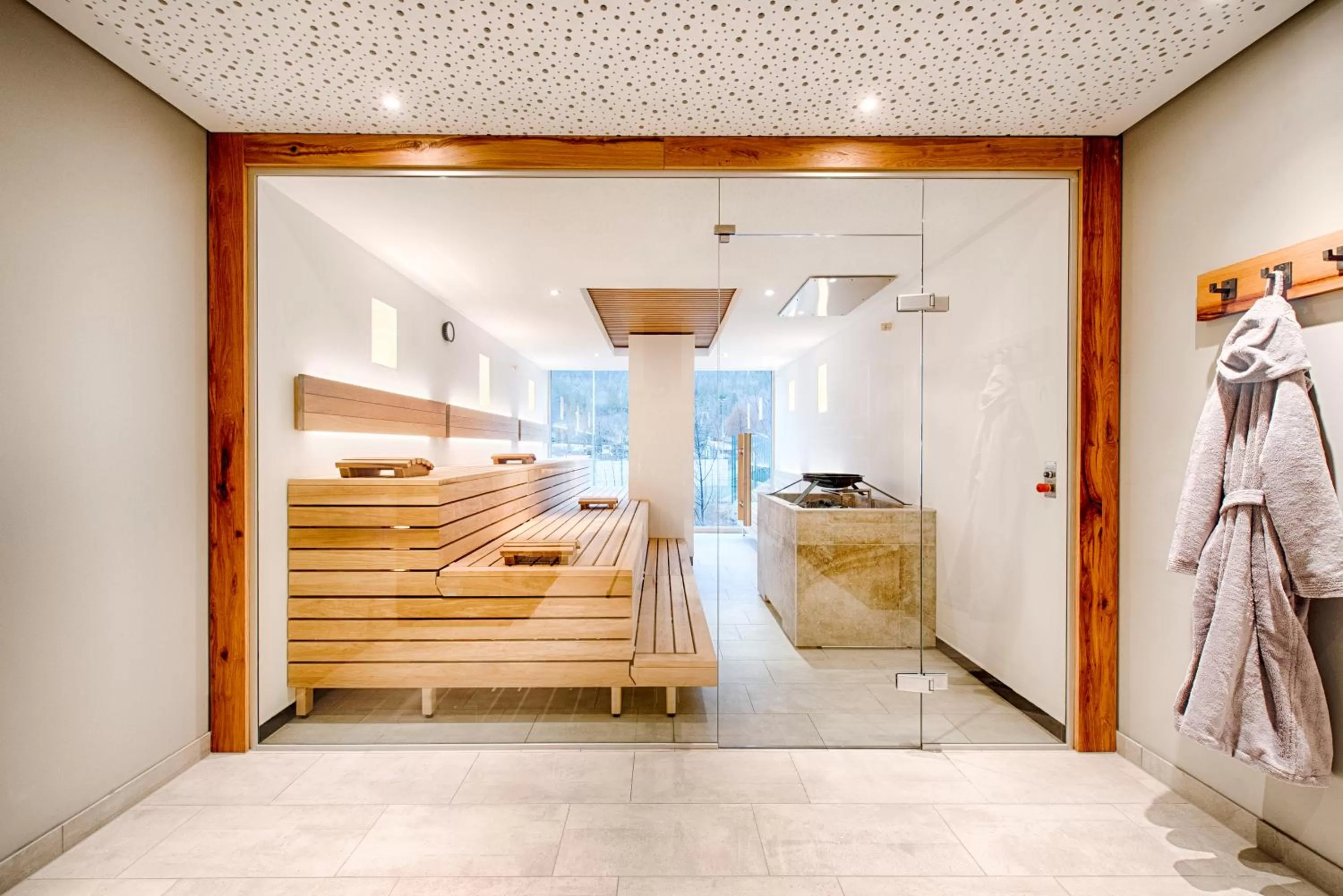 Sauna, Bed in Obermühle 4*S Boutique Resort