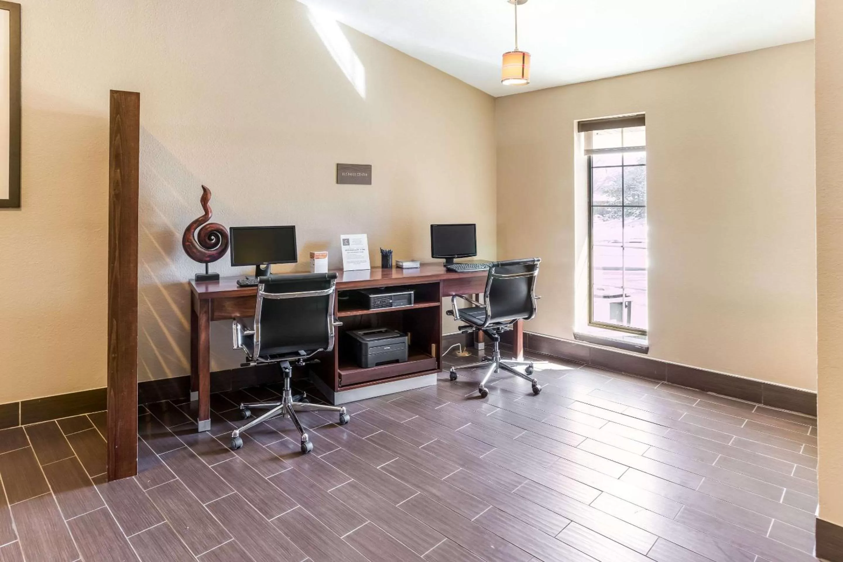 On site in Comfort Inn Waukesha - Milwaukee West