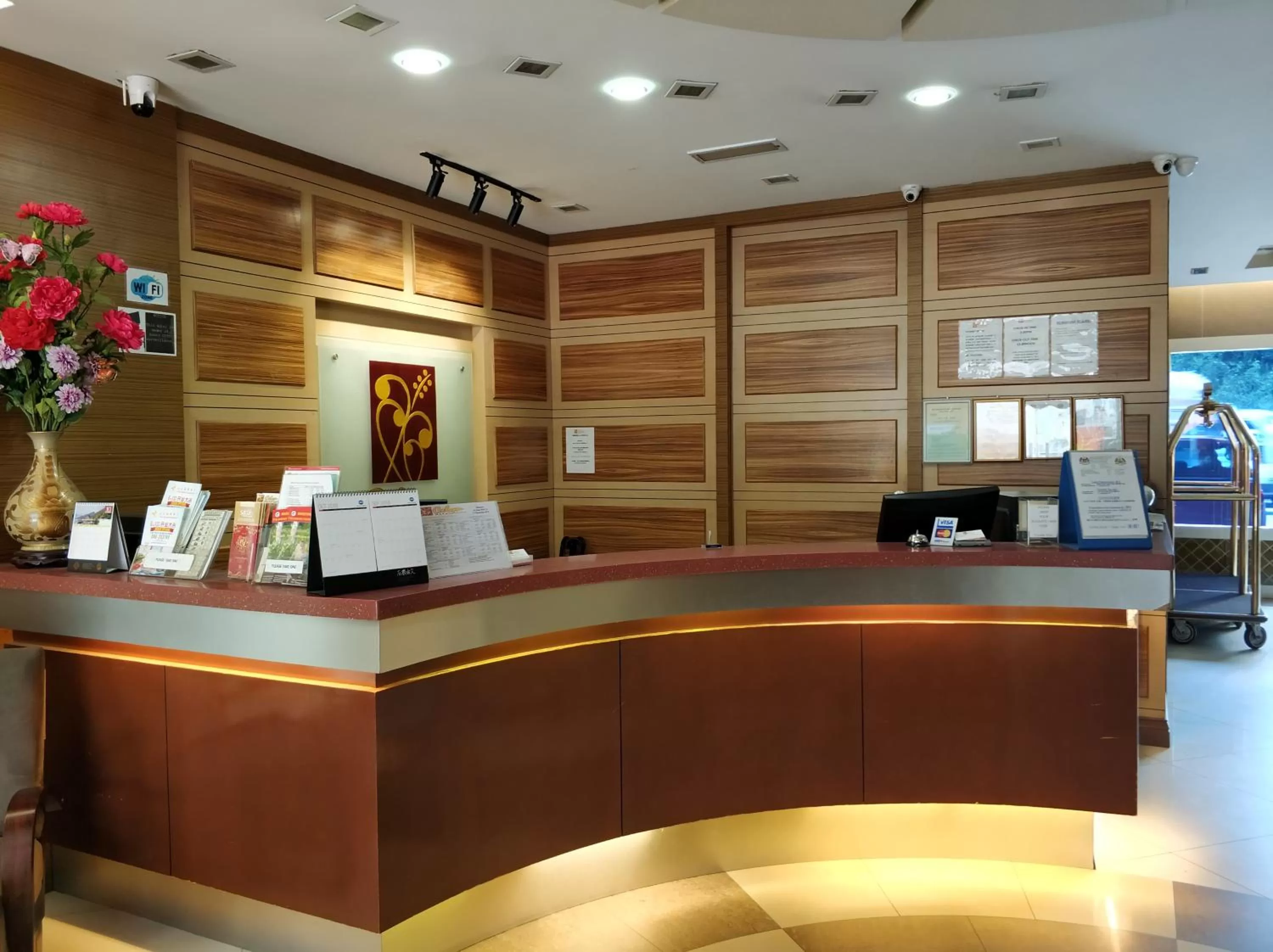 Lobby or reception in Celyn Hotel City Mall