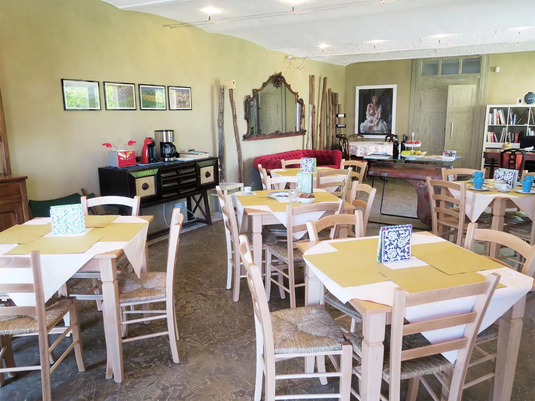 Restaurant/Places to Eat in Ca Tupin