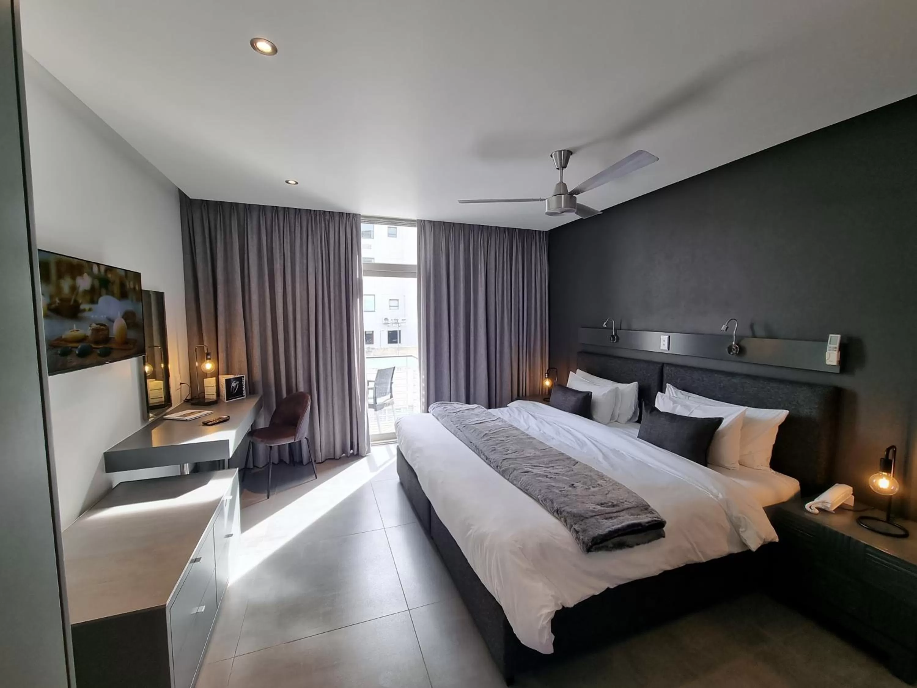 Bed in Atlantic Affair Boutique Hotel