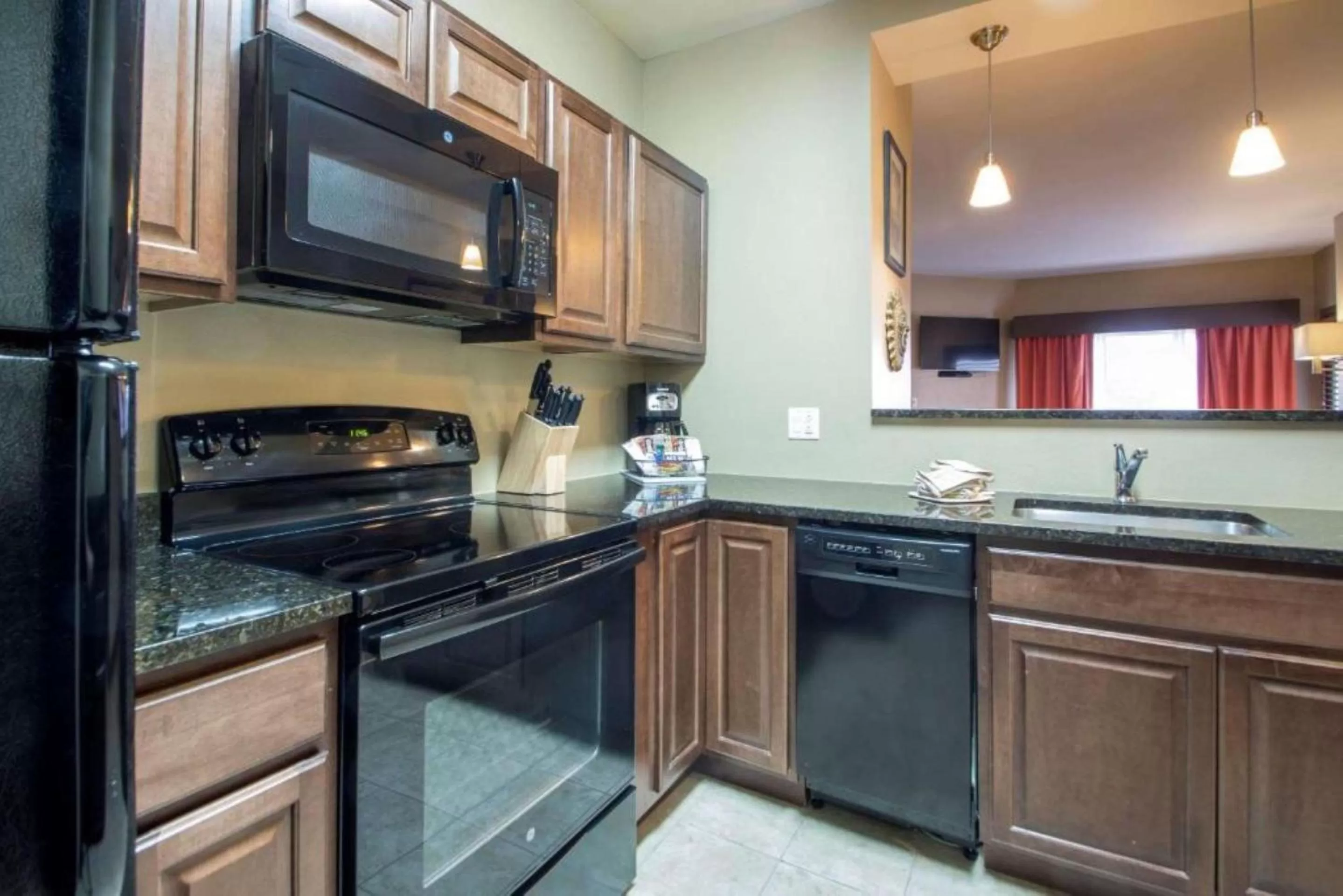 Kitchen or kitchenette in Bluegreen Vacations Odyssey Dells Resort