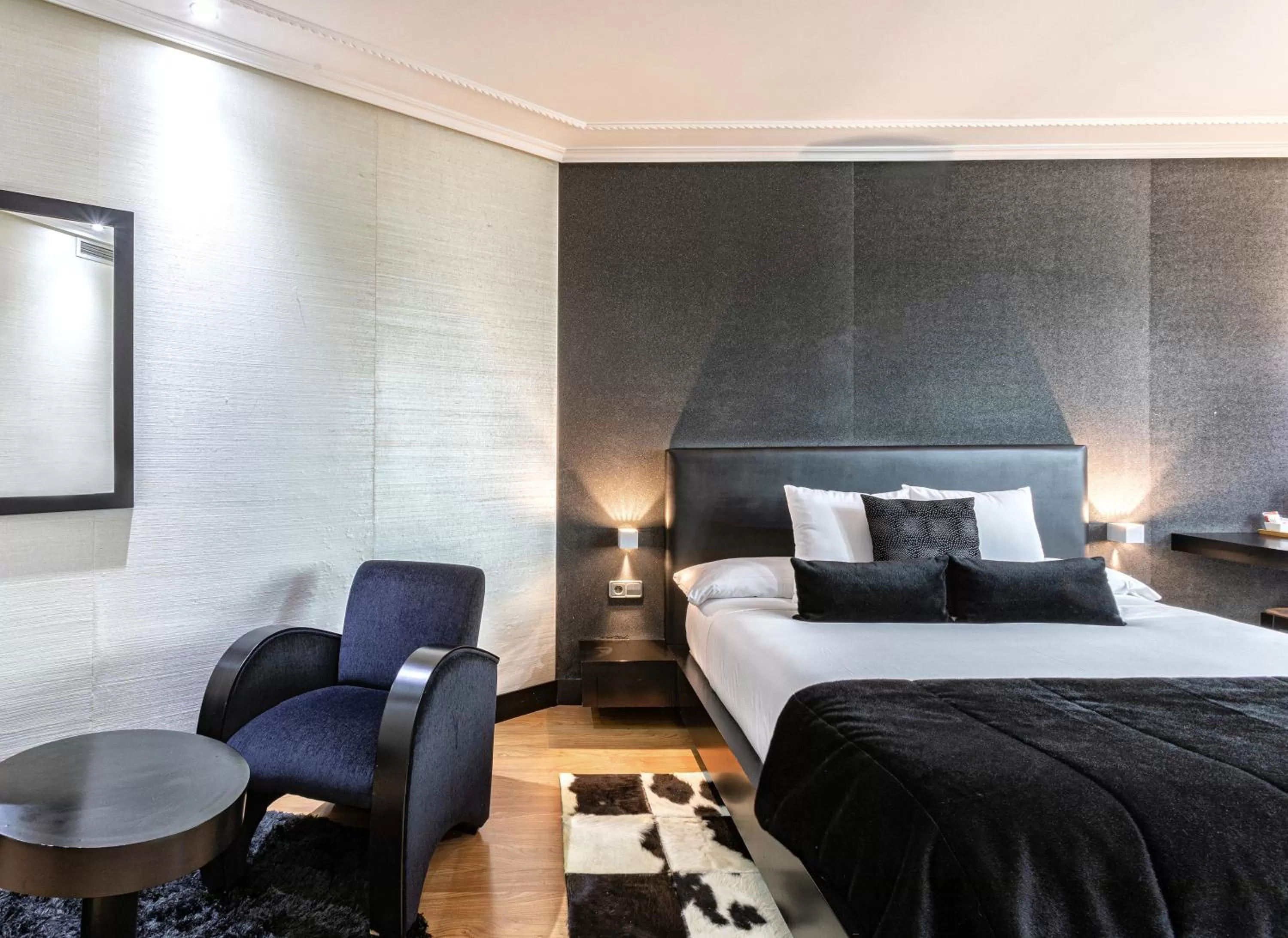 Photo of the whole room in Hotel Pensua Punta del Este