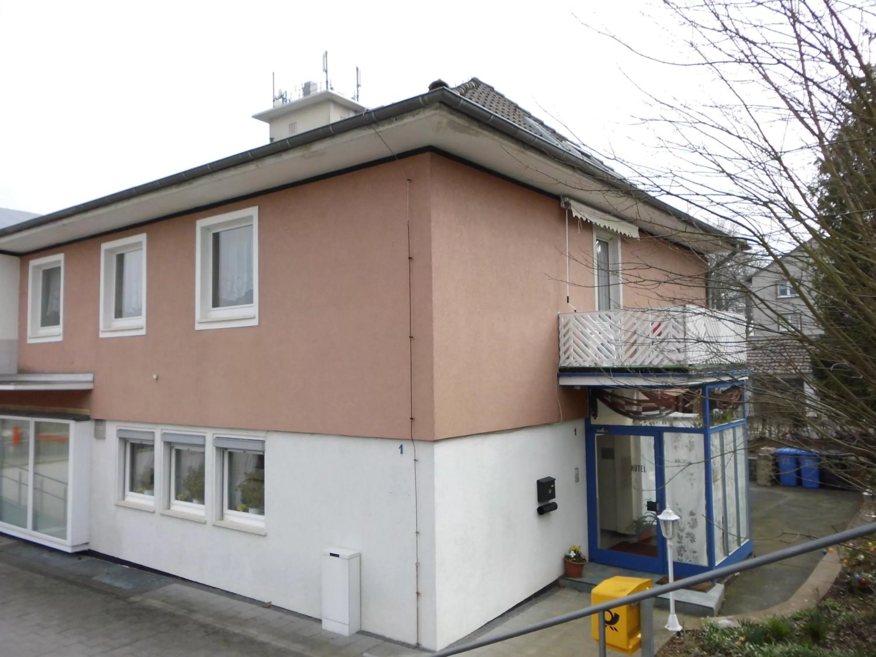 Facade/entrance, Property Building in Hotel Garni am Heuberg