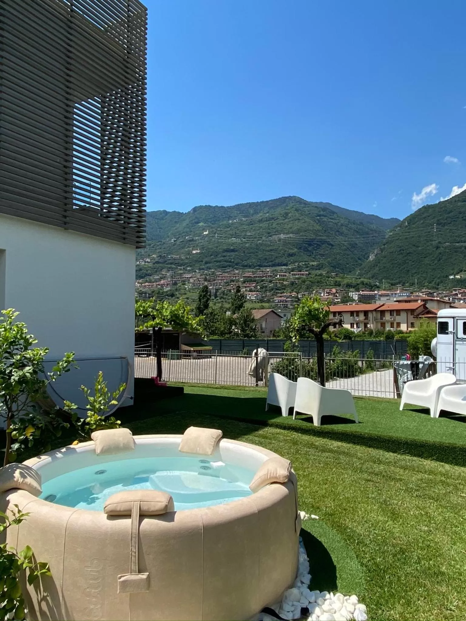 Garden in Art B&B Design