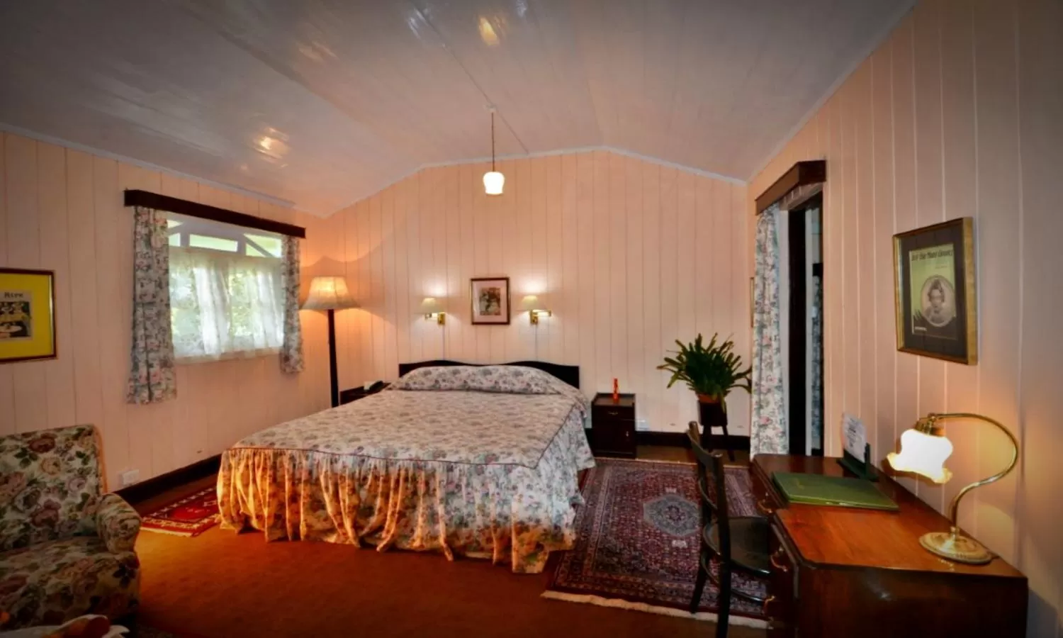 Bedroom in Windamere Hotel - A Colonial Heritage