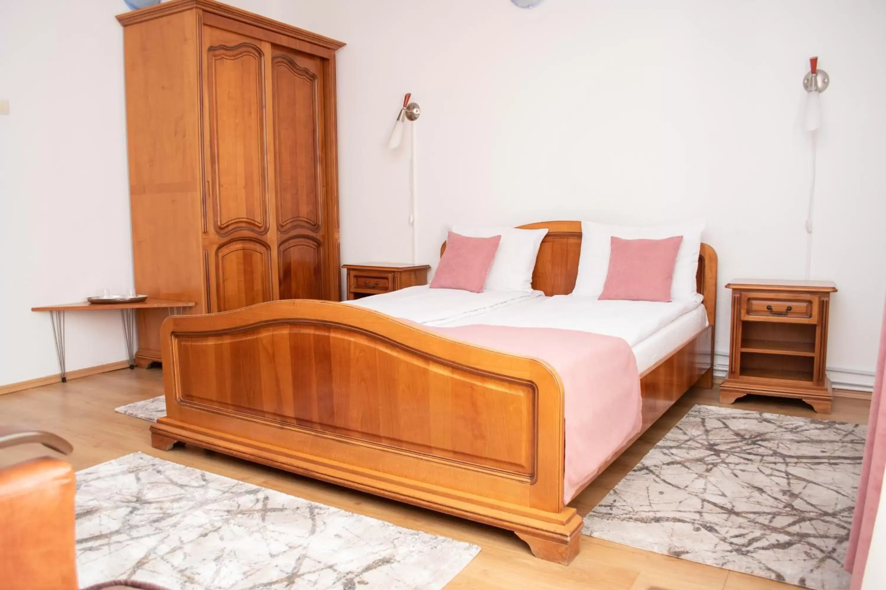 Standard Double Room in Motel Via Targu Mures Standard Double Room in Motel Via Targu Mures