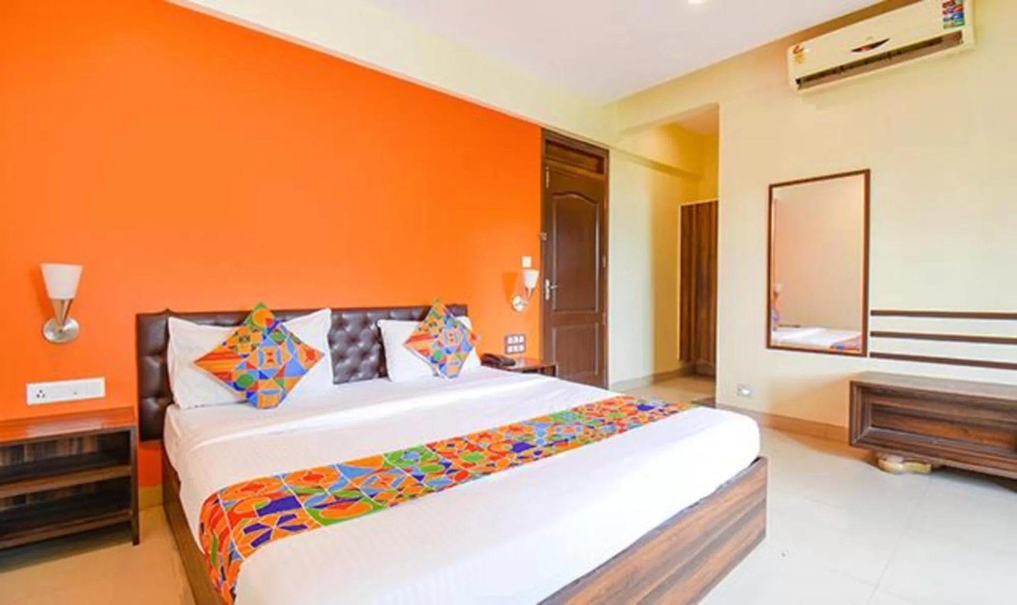 Bed in FabHotel Span Executive