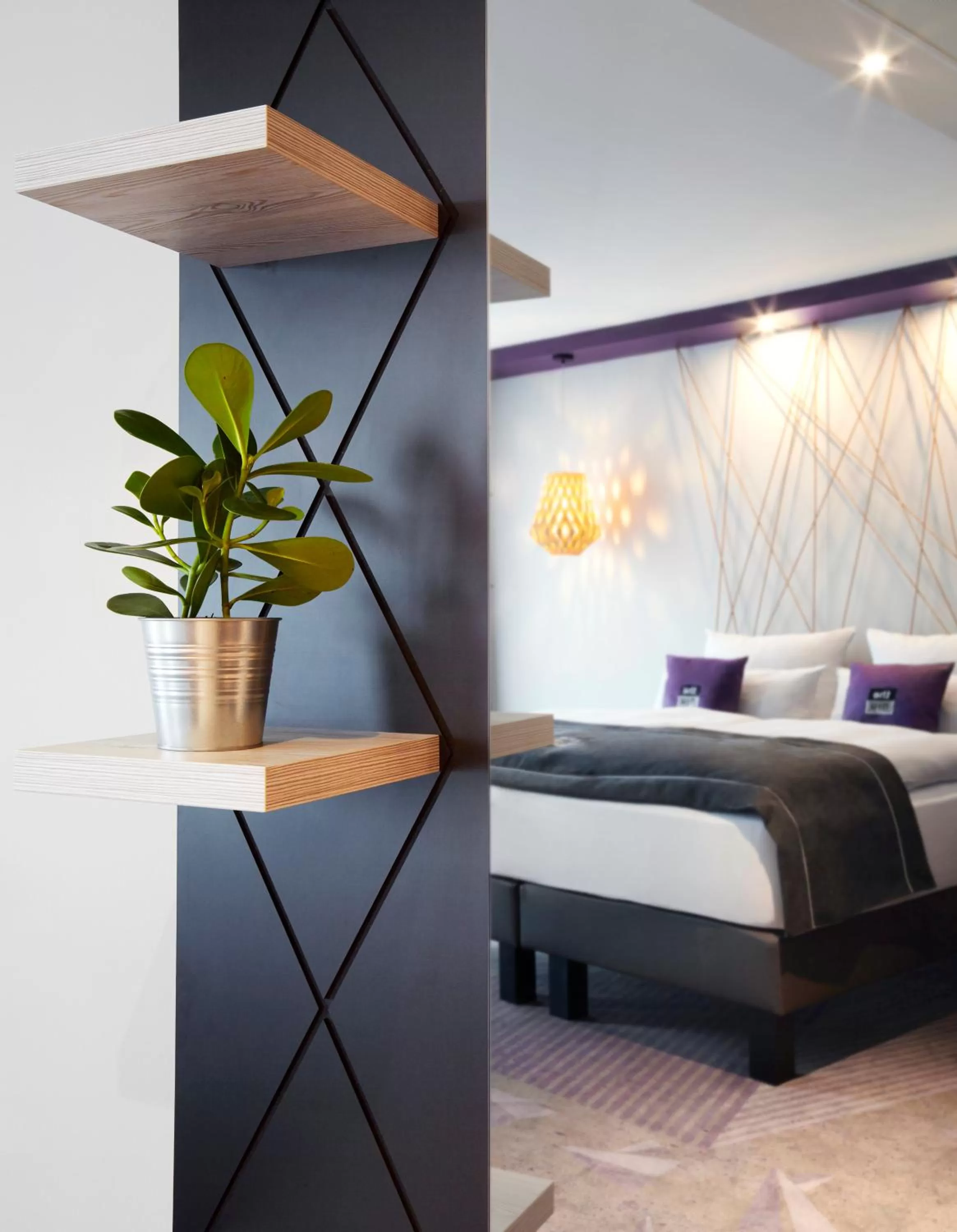 Photo of the whole room, Bed in Holiday Inn - the niu, Air Frankfurt Messe by IHG