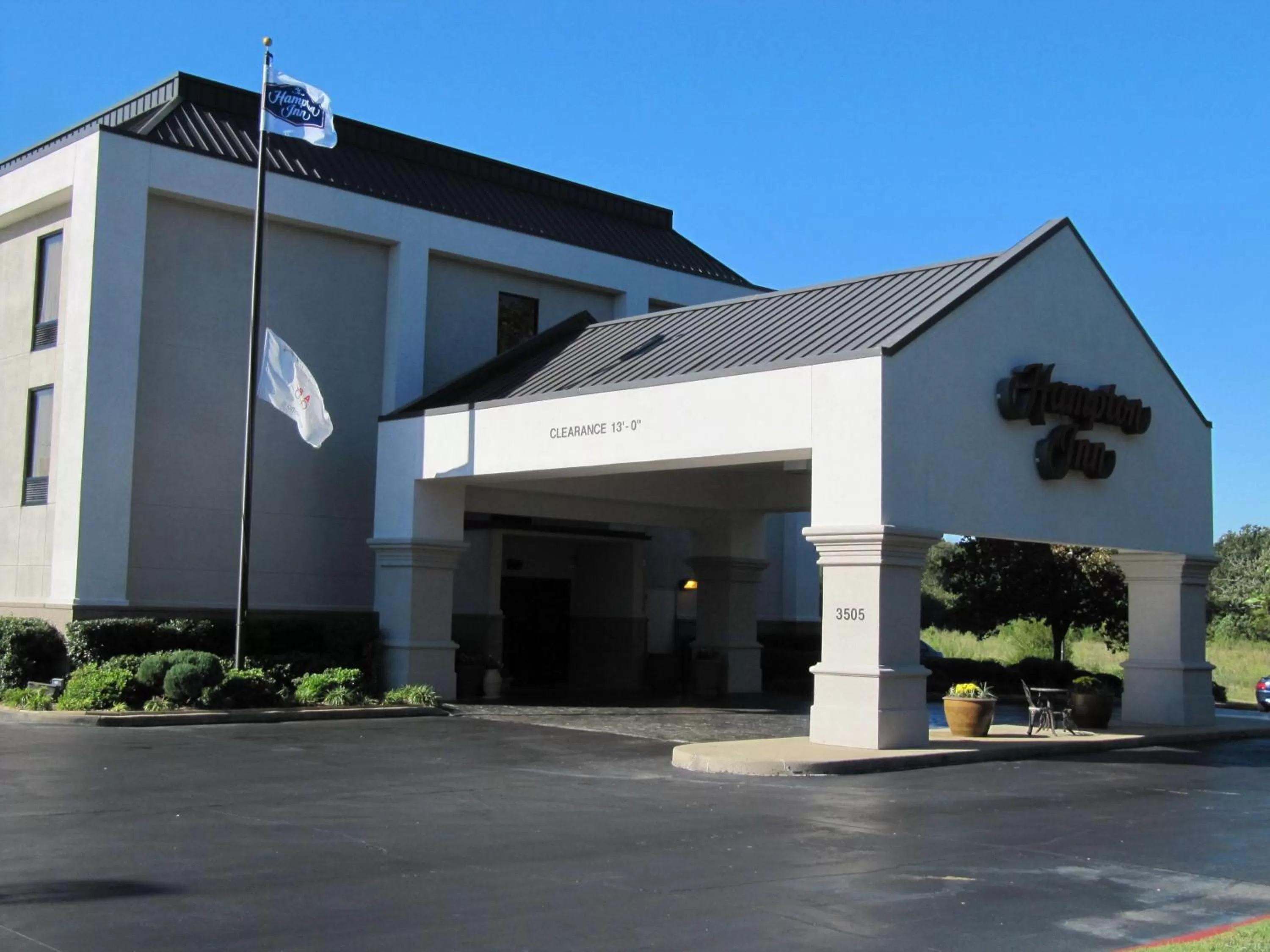 Property building in Hampton Inn Lindale/Tyler