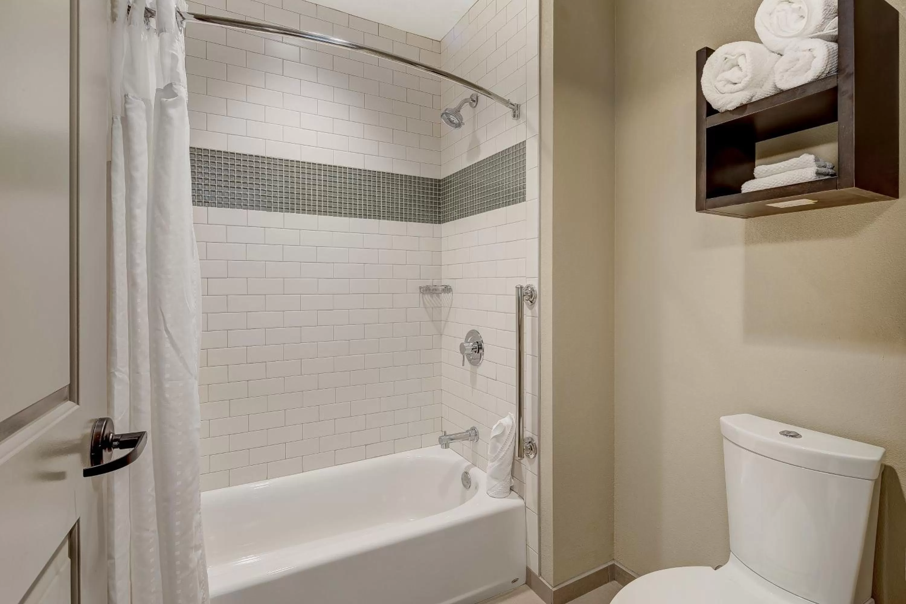 Bathroom in Staybridge Suites Baltimore - Inner Harbor by IHG