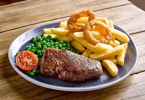 Food and drinks in George & Dragon, Conwy