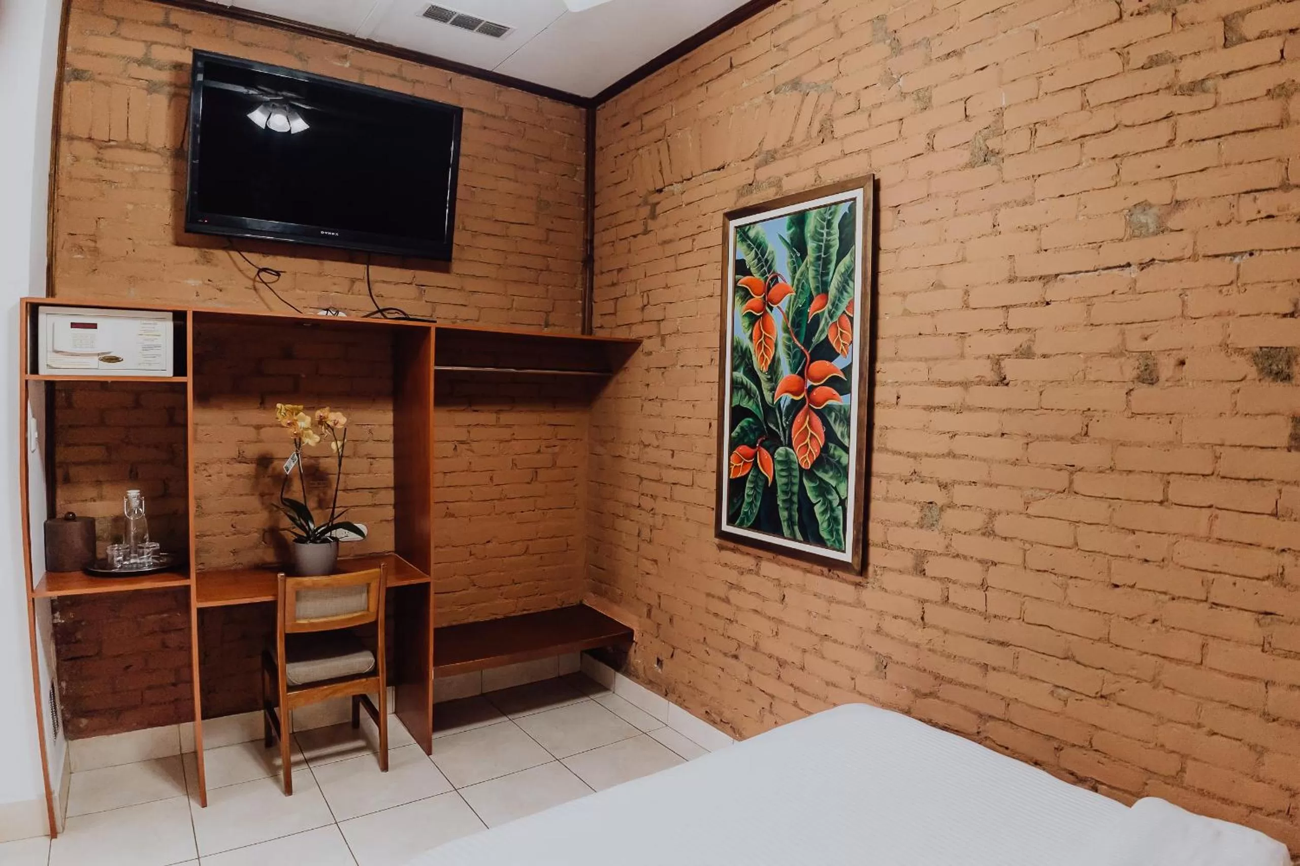 TV and multimedia, Bed in Hotel Dunn Inn