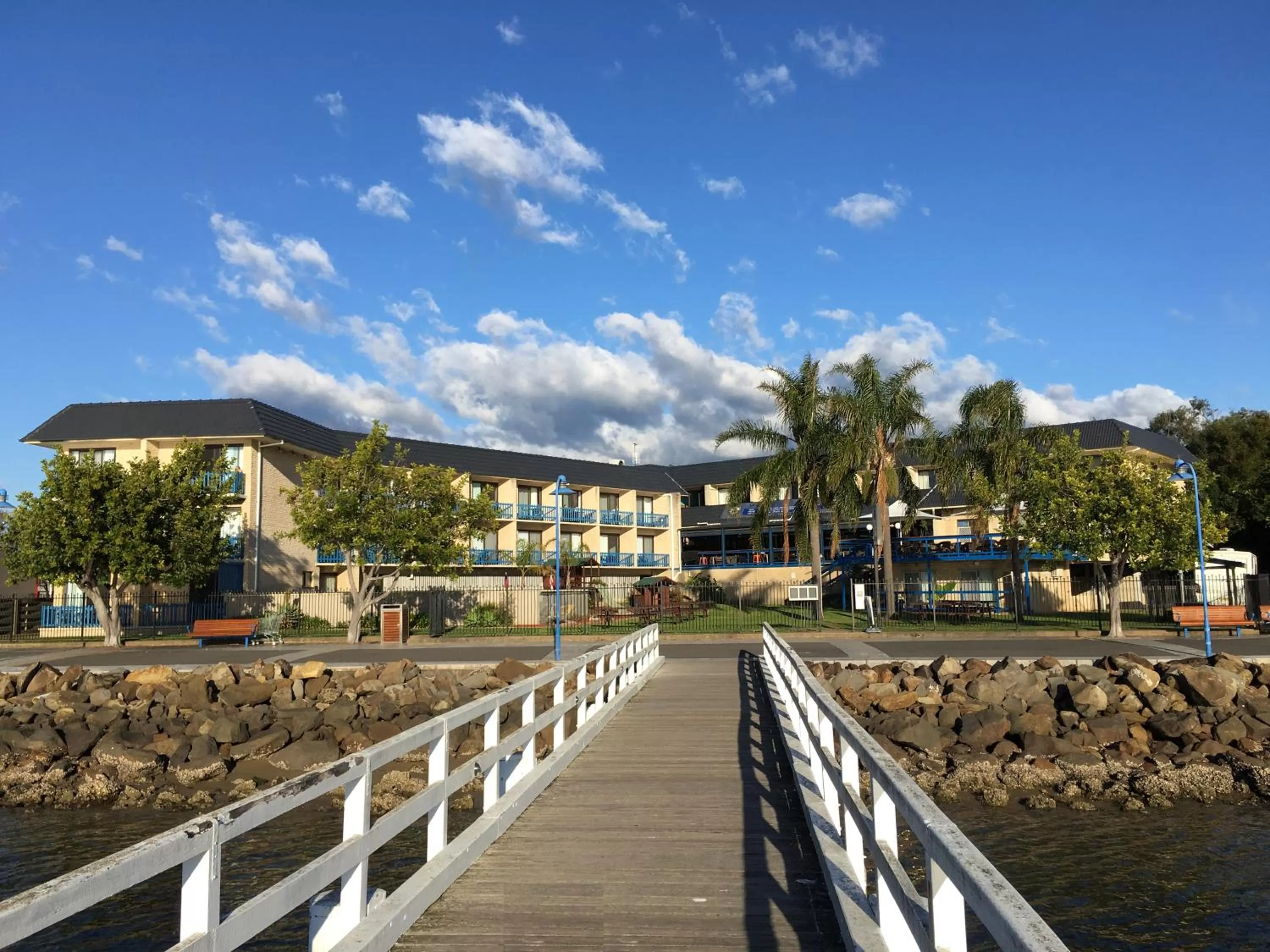 Property building in Mariners on the Waterfront