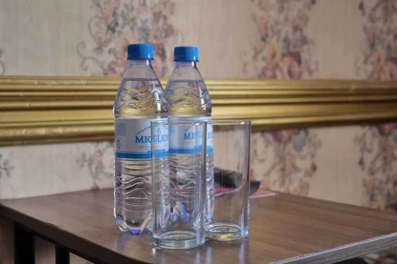 Drinks in Lion Hotel