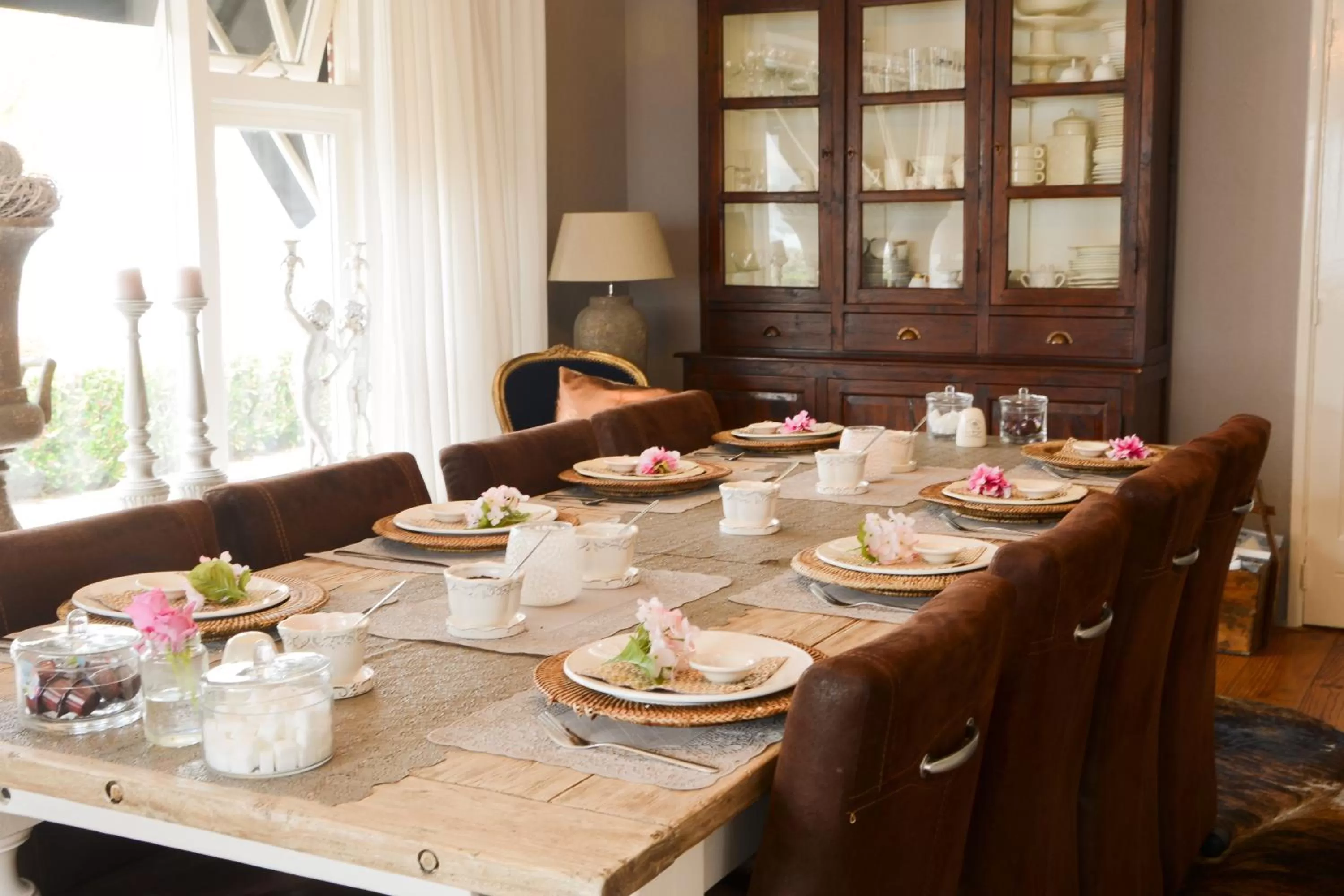 Restaurant/Places to Eat in Het Woonrijk