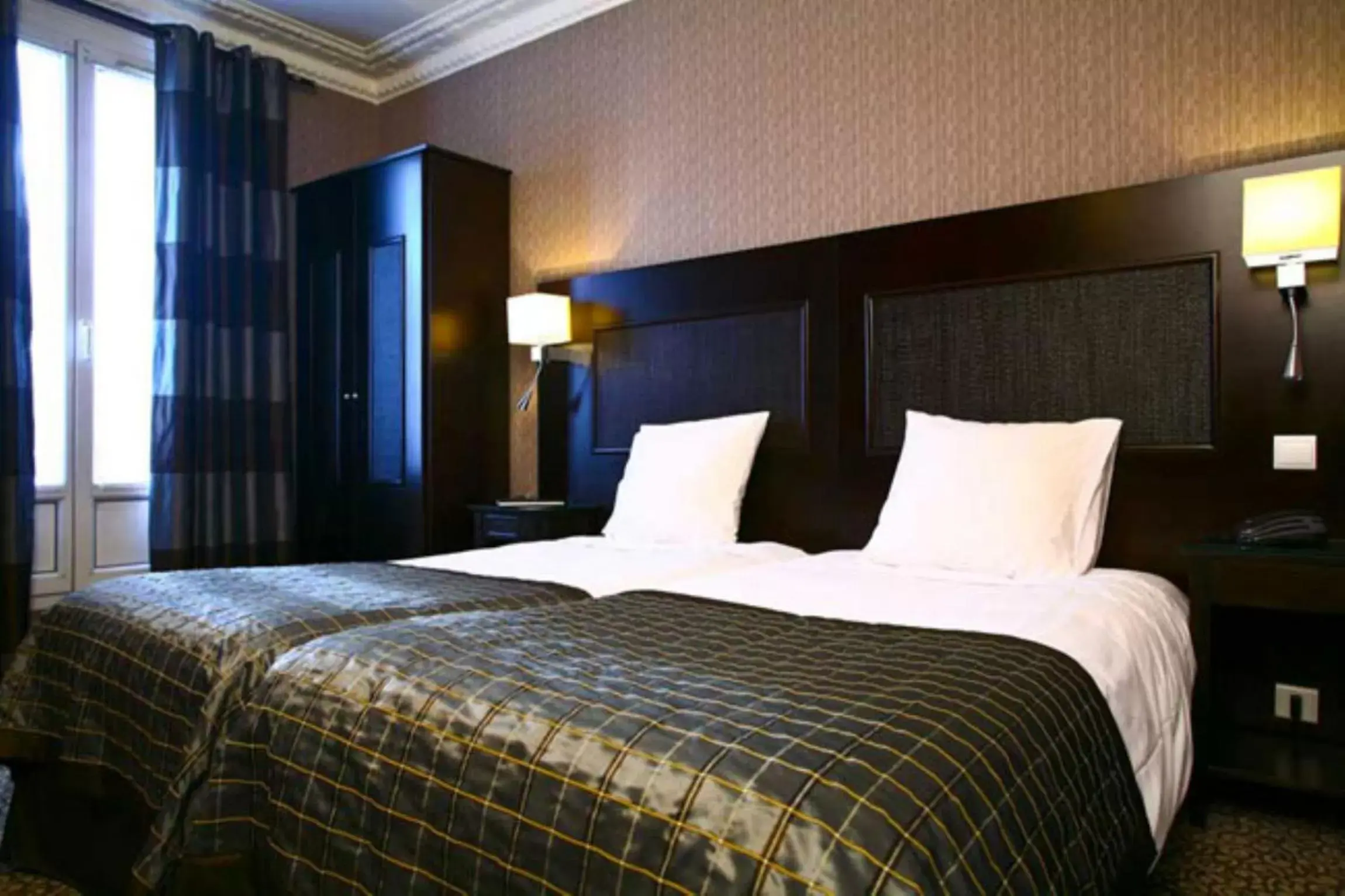 Comfort Twin Room in Convention Montparnasse Comfort Twin Room in Convention Montparnasse