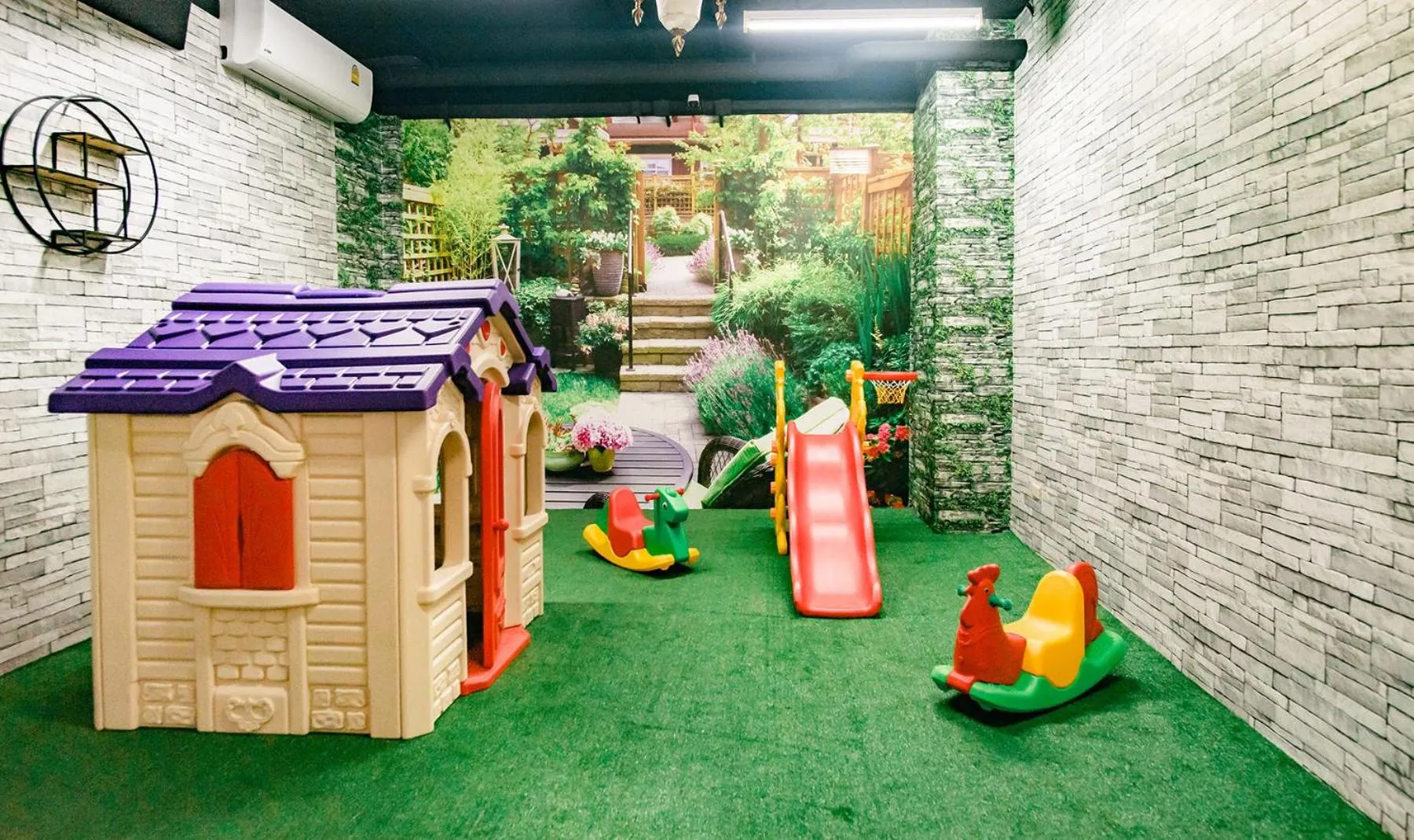 Children play ground in Grand Howard Hotel Bangkok