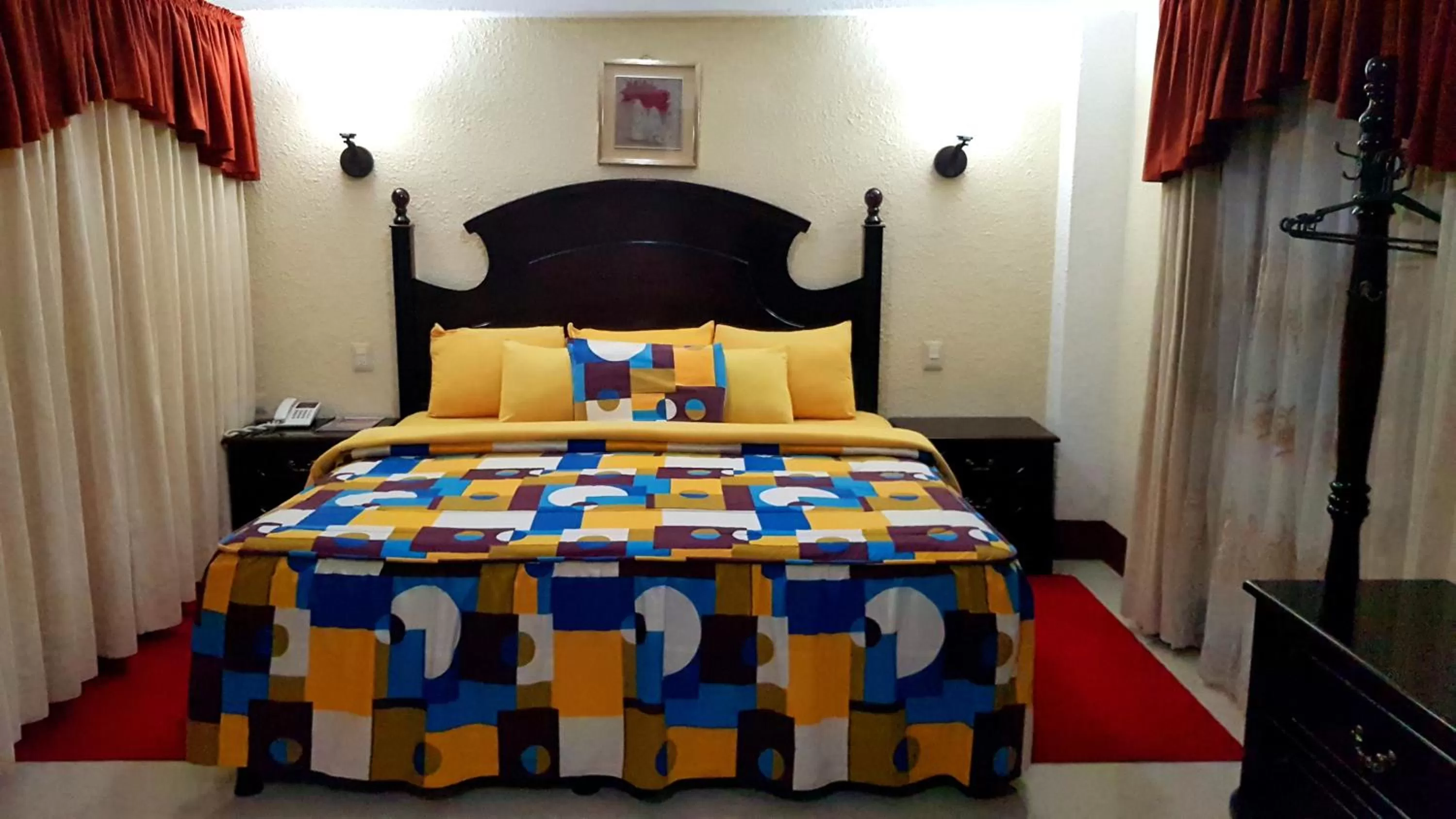 Bed in Hotel Las Americas