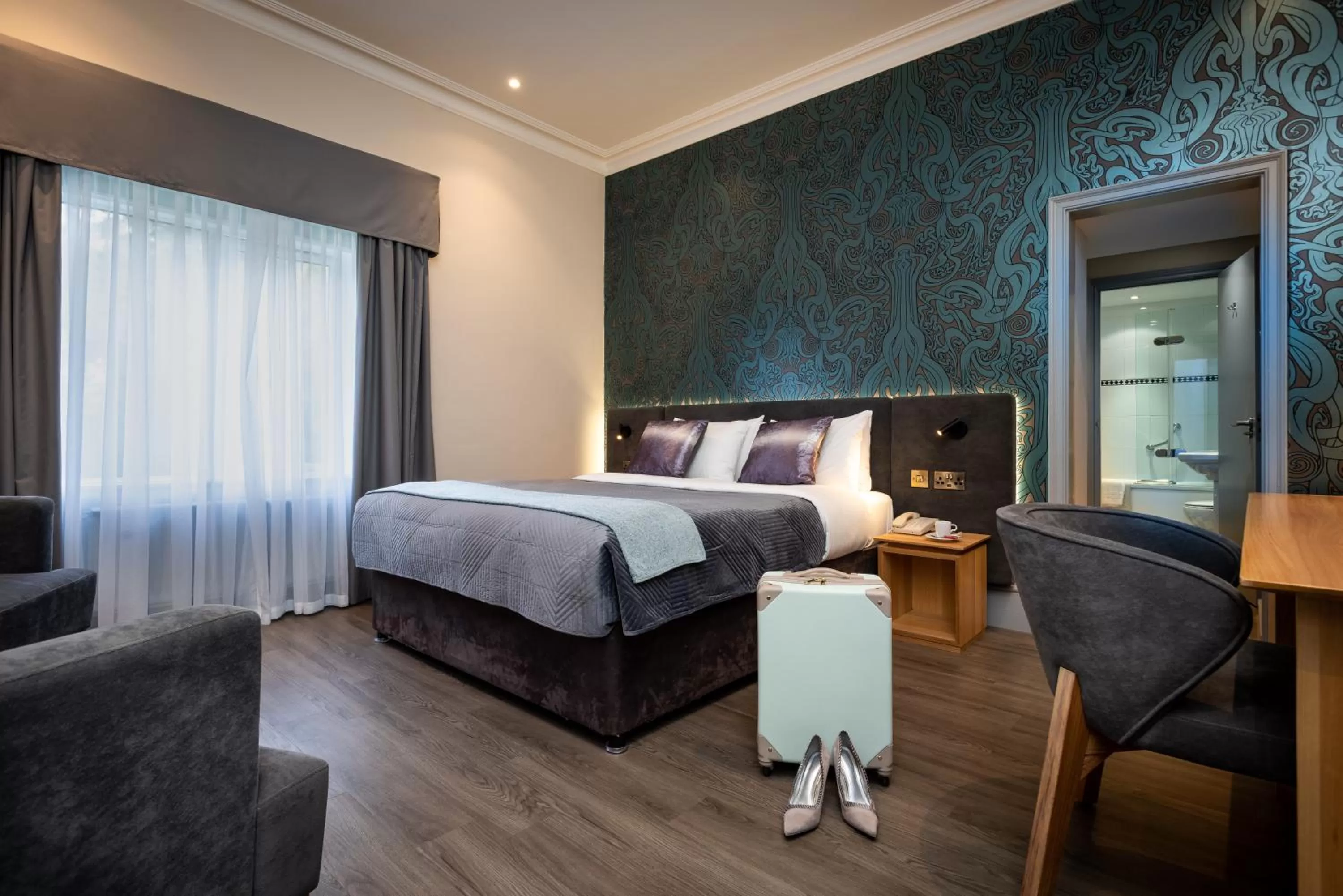 Seating area, Bed in Brandon Hall Hotel & Spa Warwickshire