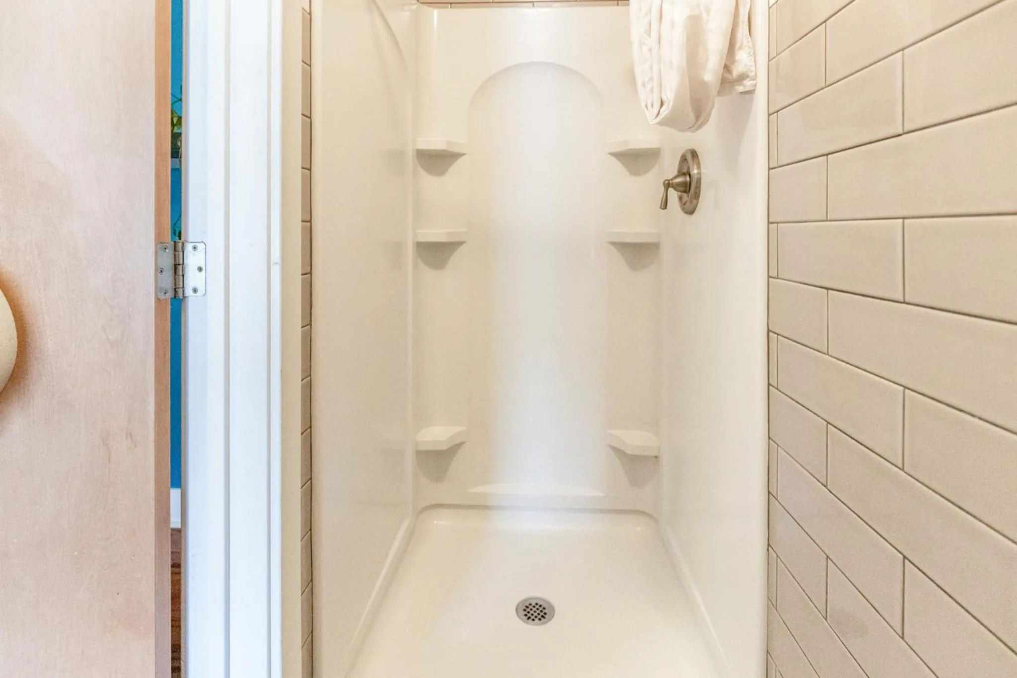 Bathroom in Samesun Ocean Beach Hotel & Hostel